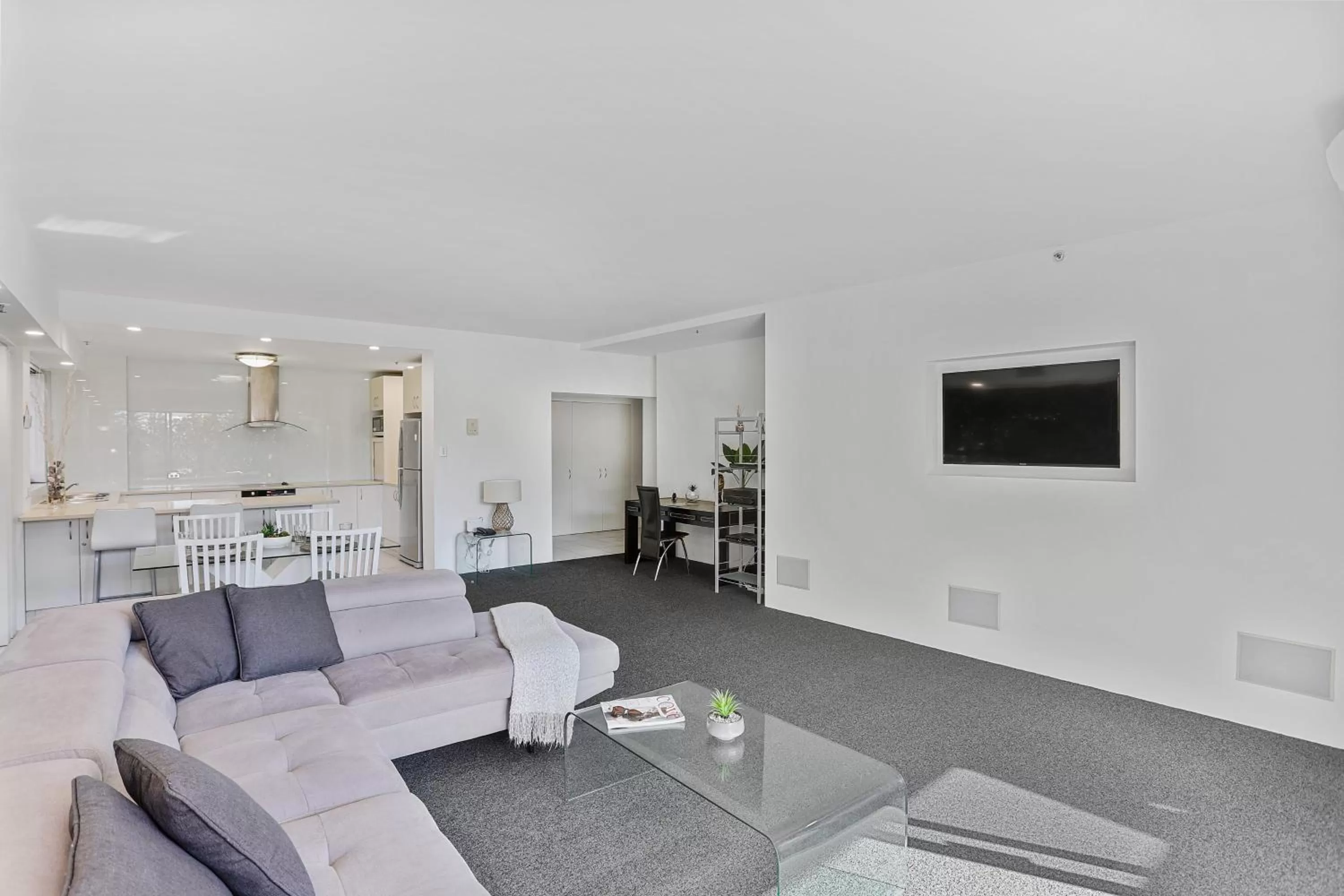 Living room in De Ville Apartments