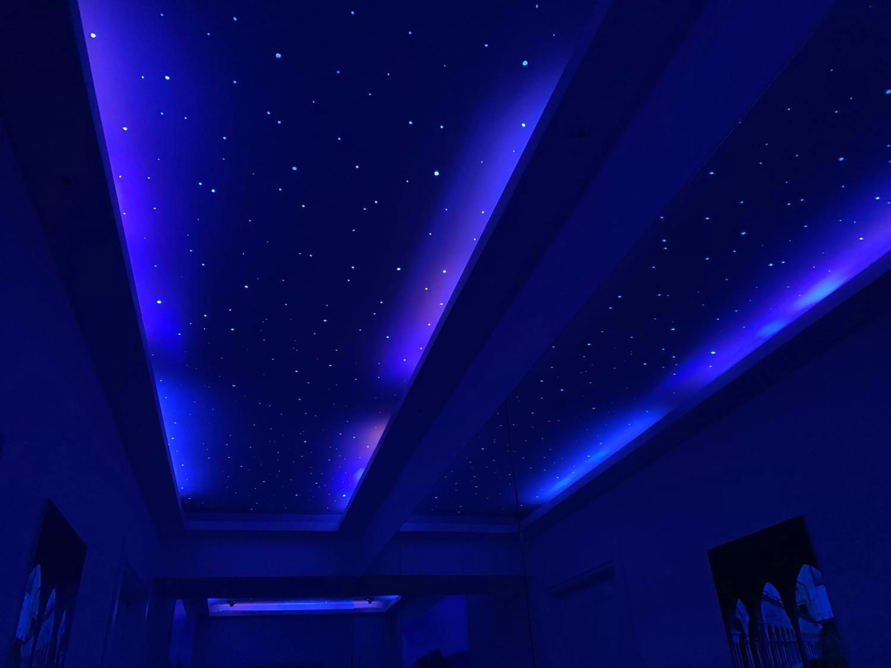 Photo of the whole room in BM SUITES CEFALU