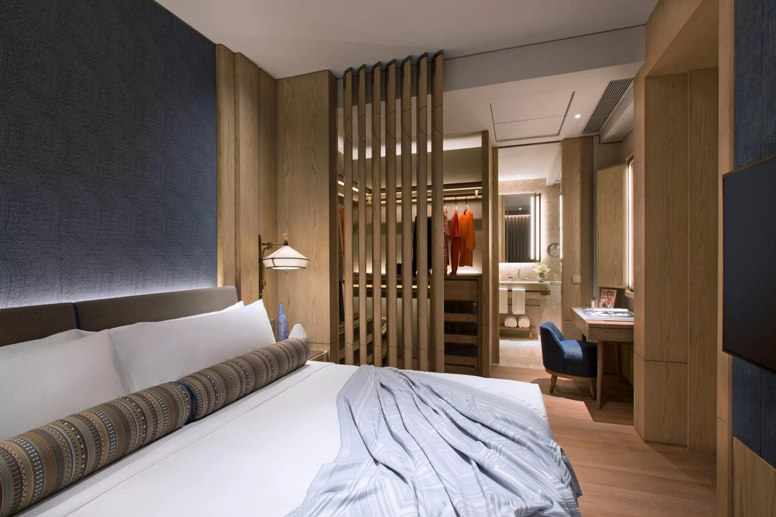 Bedroom, Bed in K11 ARTUS