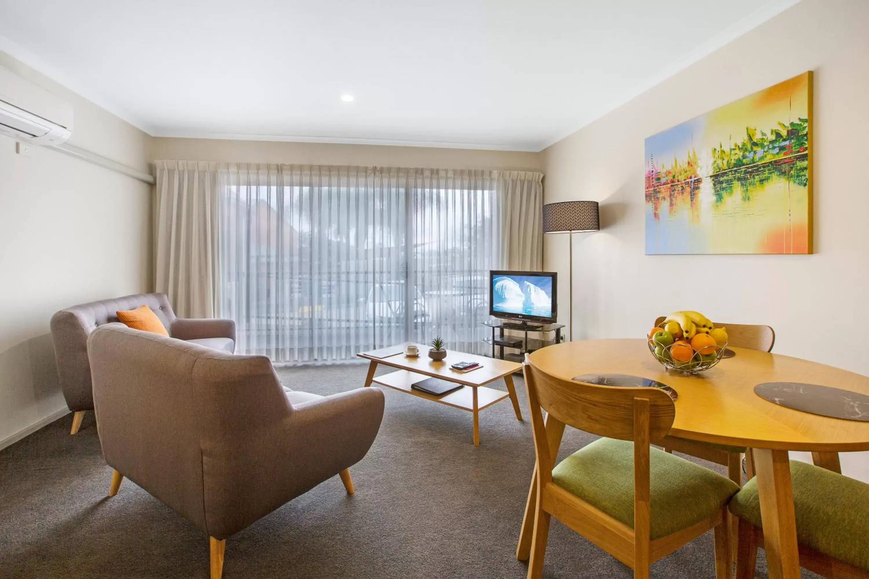 One-Bedroom Apartment - Disability Access in Quest Tamworth One-Bedroom Apartment - Disability Access in Quest Tamworth