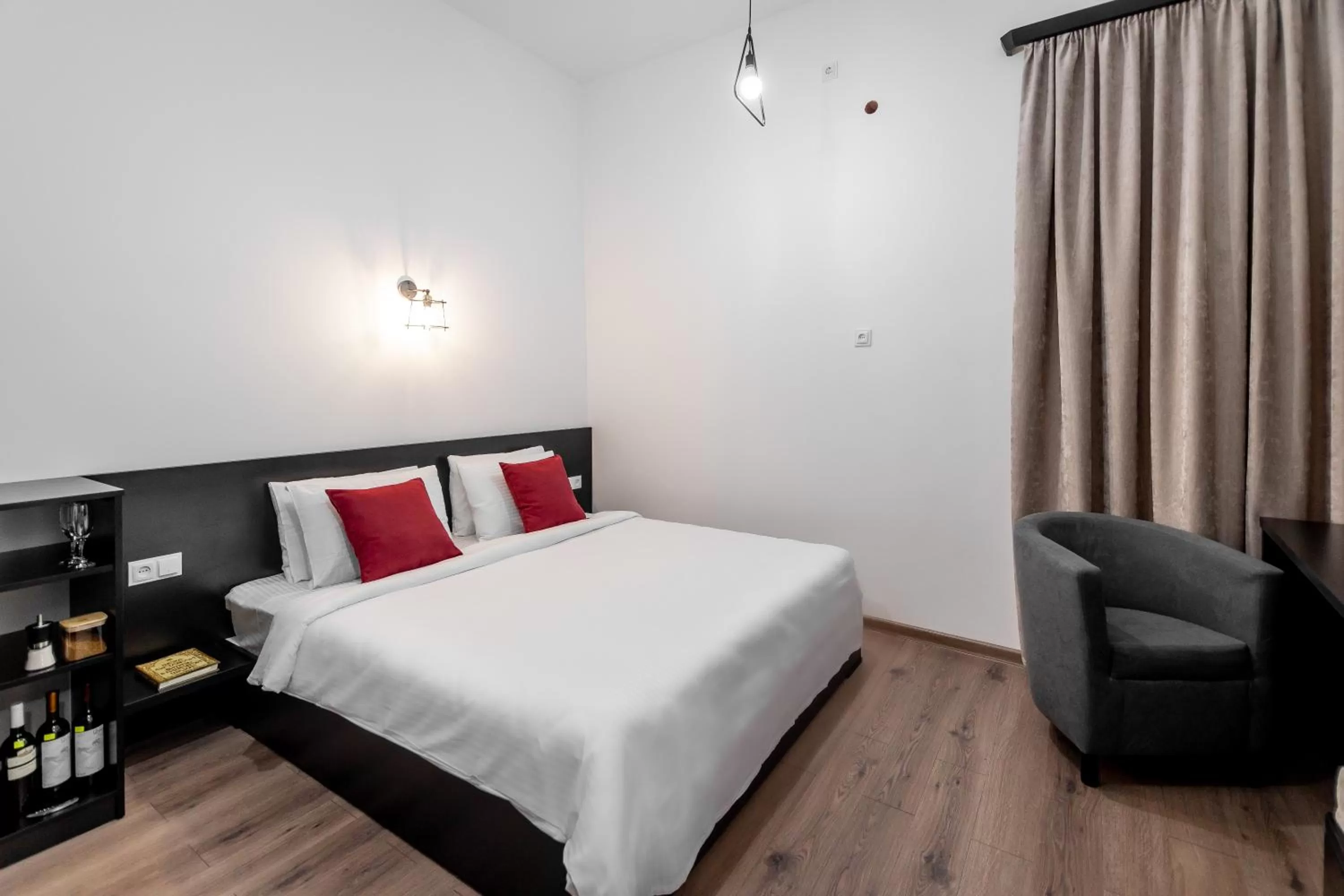 Photo of the whole room, Bed in VovaDoma