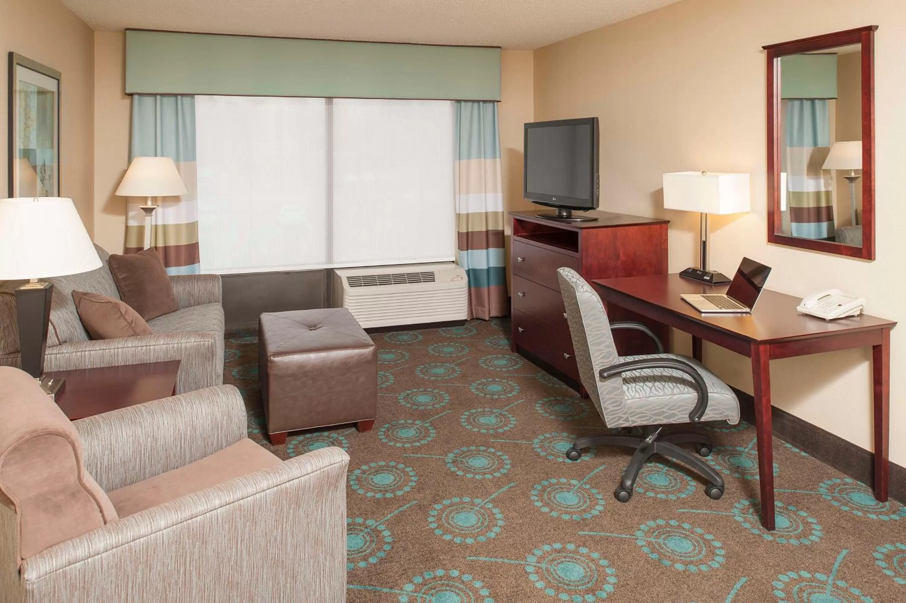 Living room in Hampton Inn & Suites South Bend