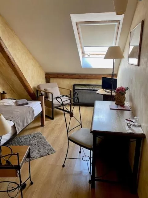 Hotel and restaurant Via Ironia