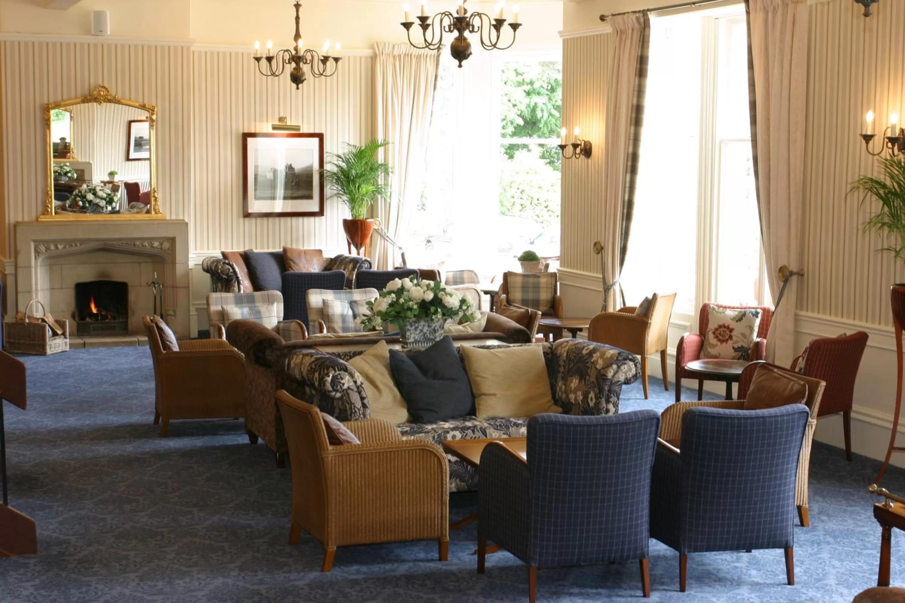 Lounge or bar in Craiglynne Hotel