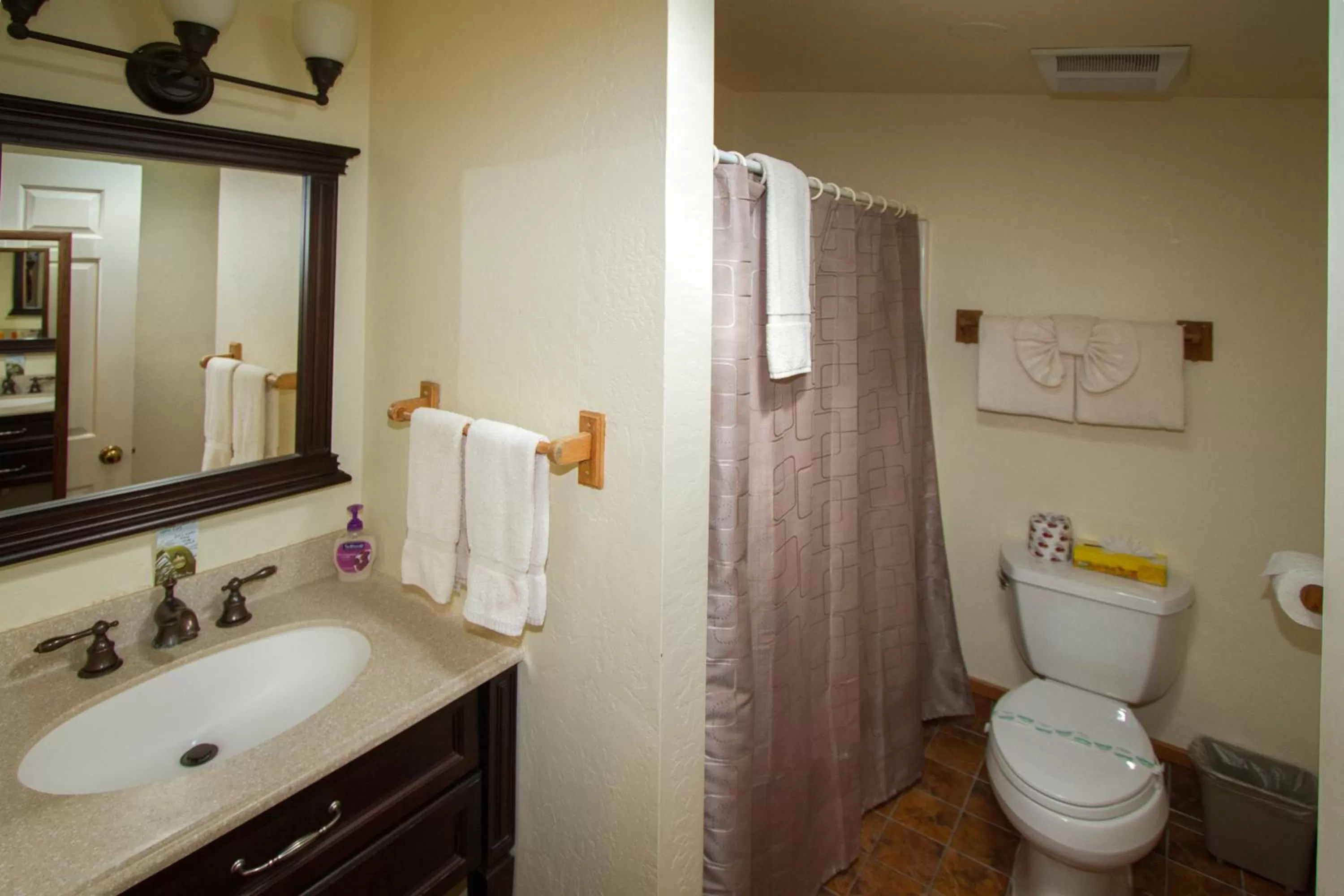 Bathroom in Sweetwater Inn and Spa