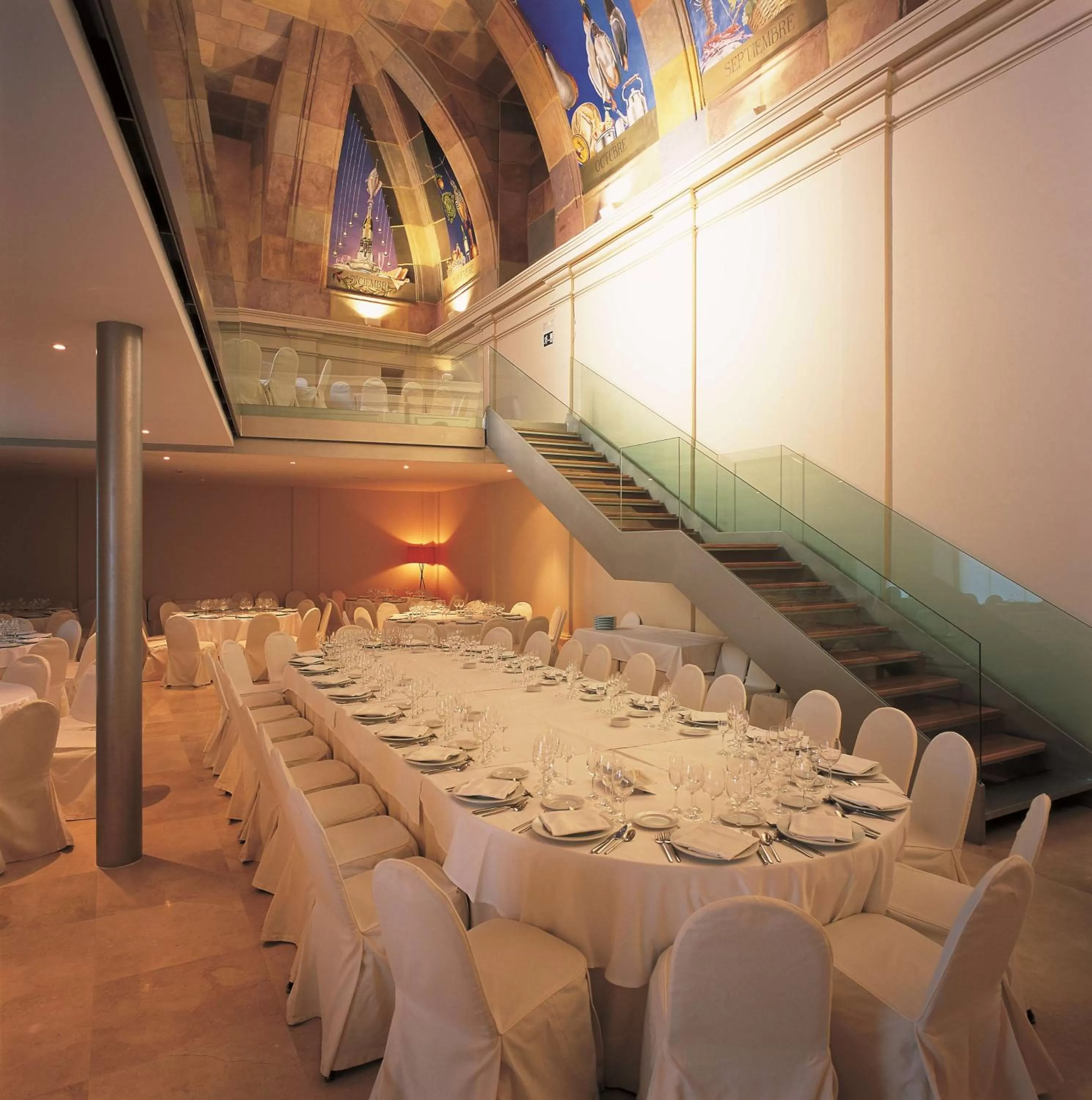 Restaurant/places to eat in NH Zamora Palacio del Duero