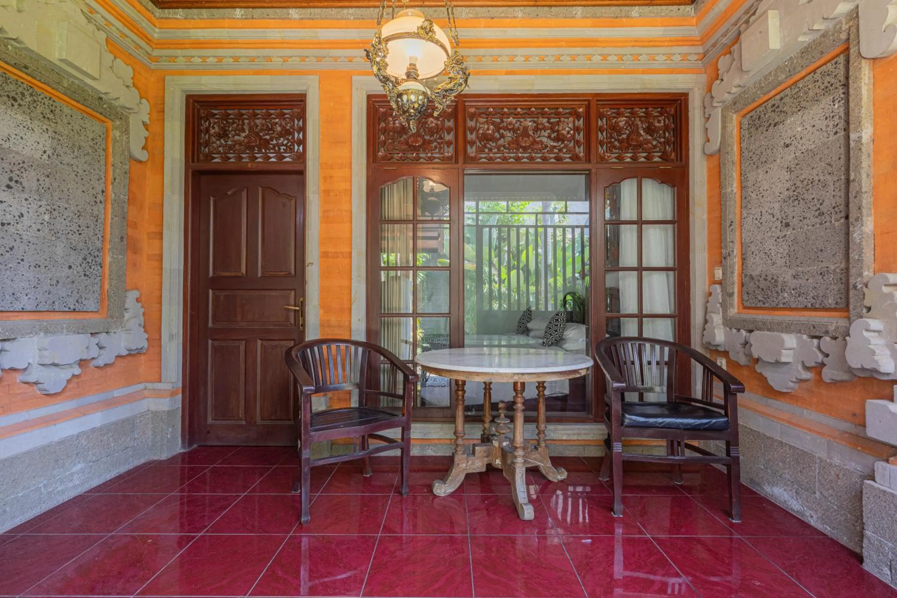 Balcony/Terrace in Puri Mango Guest House Sanur