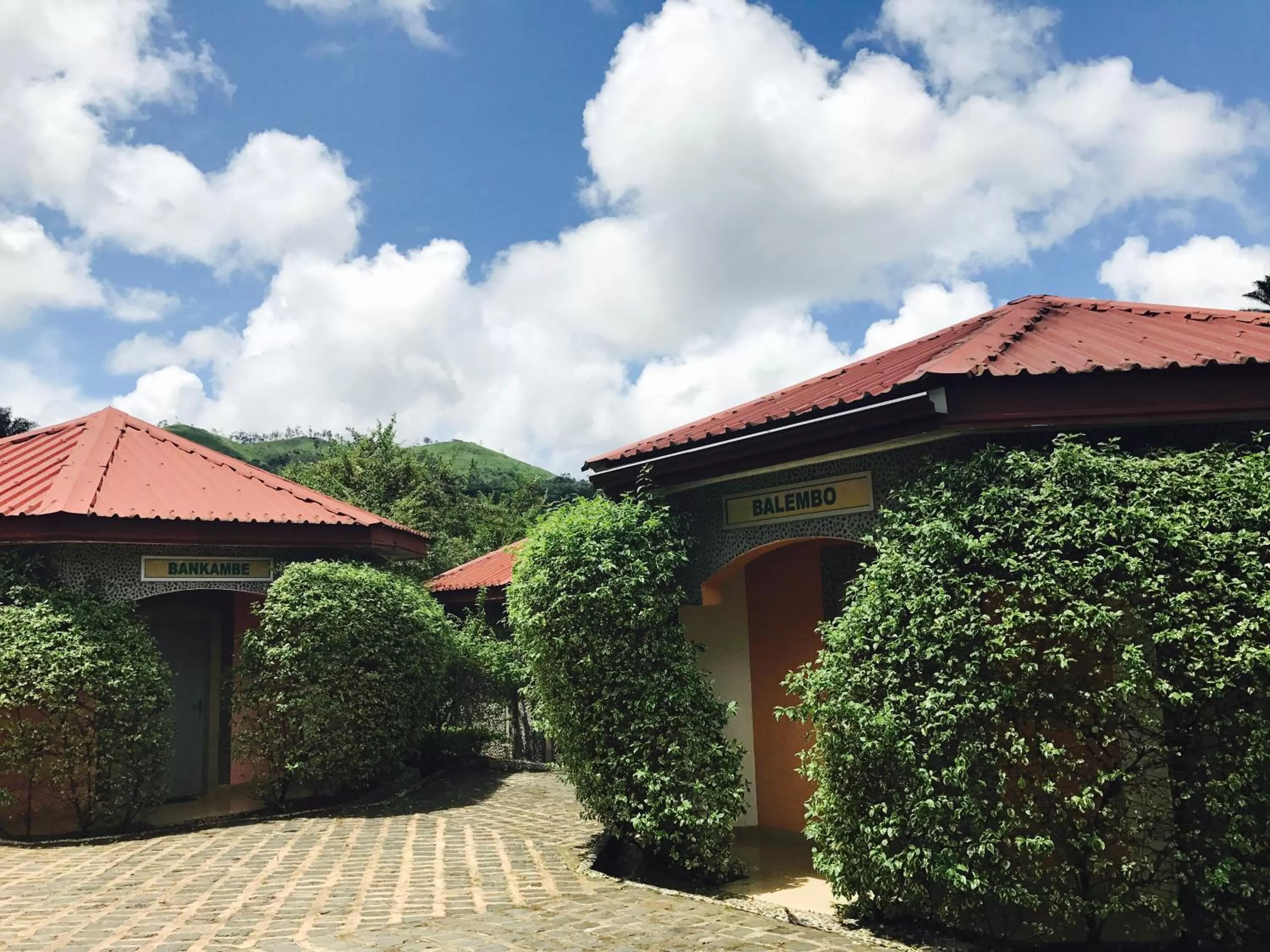 Property Building in La Vallée de Bana