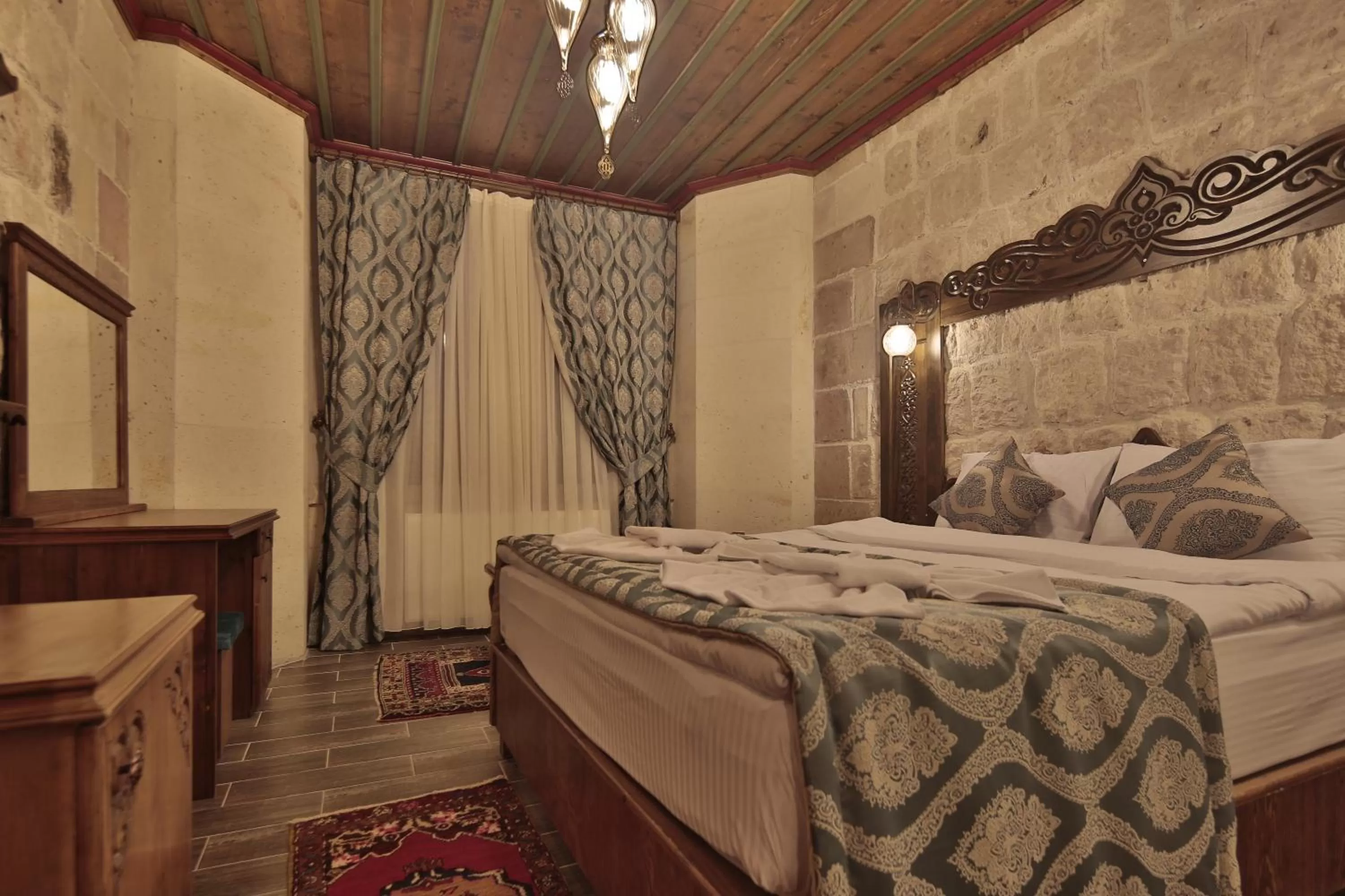 Restaurant/places to eat, Bed in Grand Cappadocia Hotel