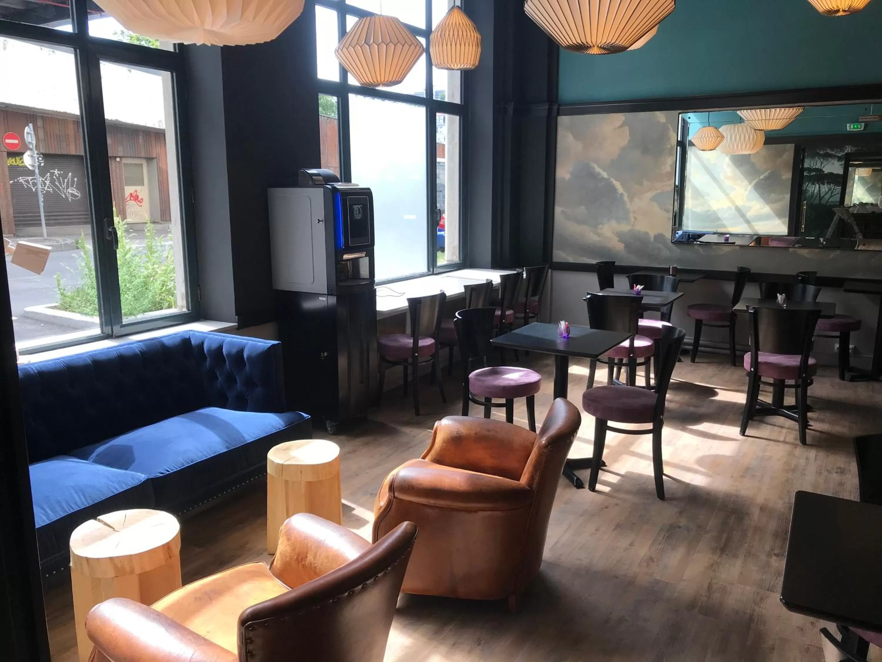 Lounge or bar in Hotelo Lyon Ainay