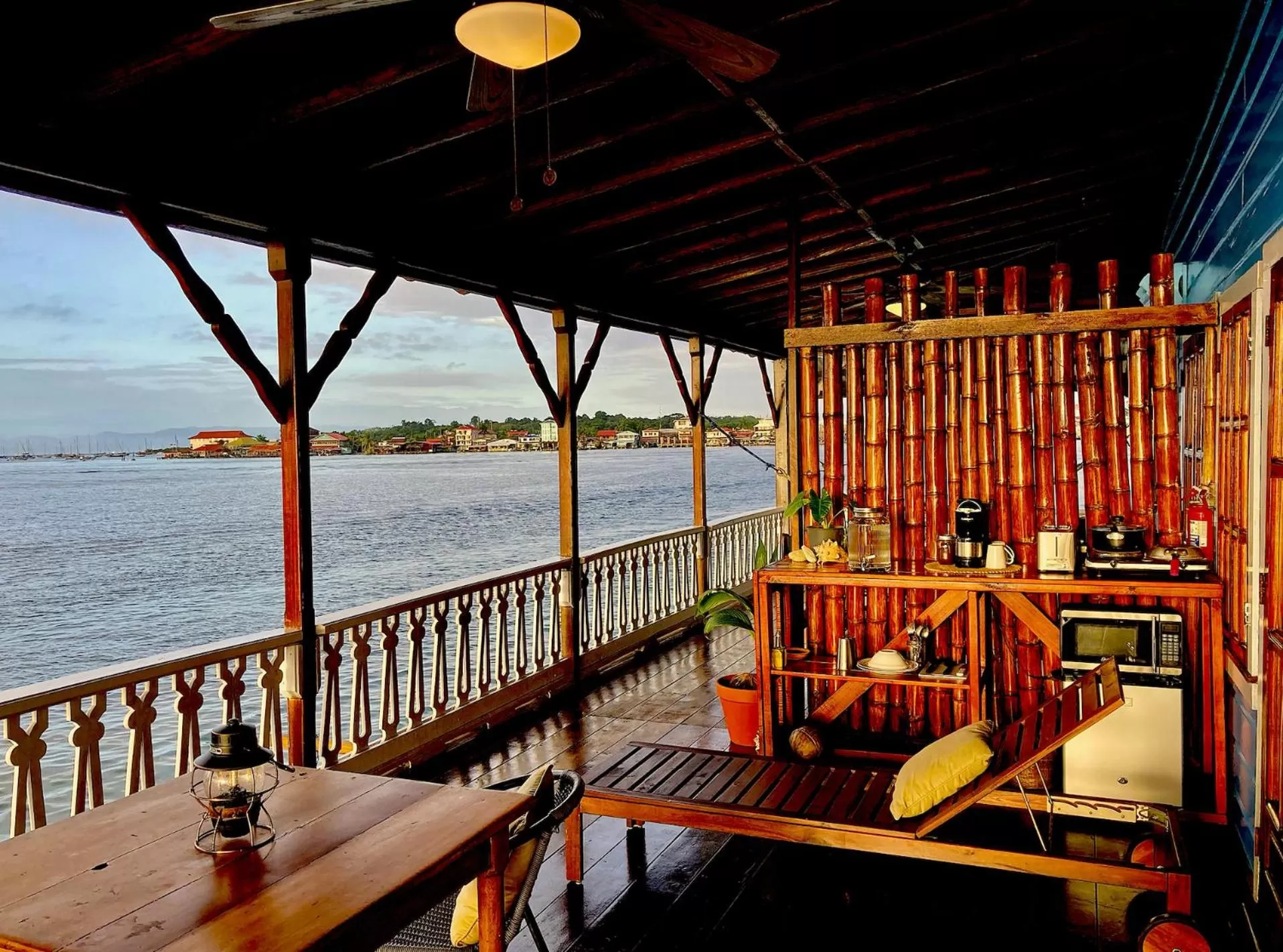 Restaurant/Places to Eat in Casa Acuario Boutique Hotel