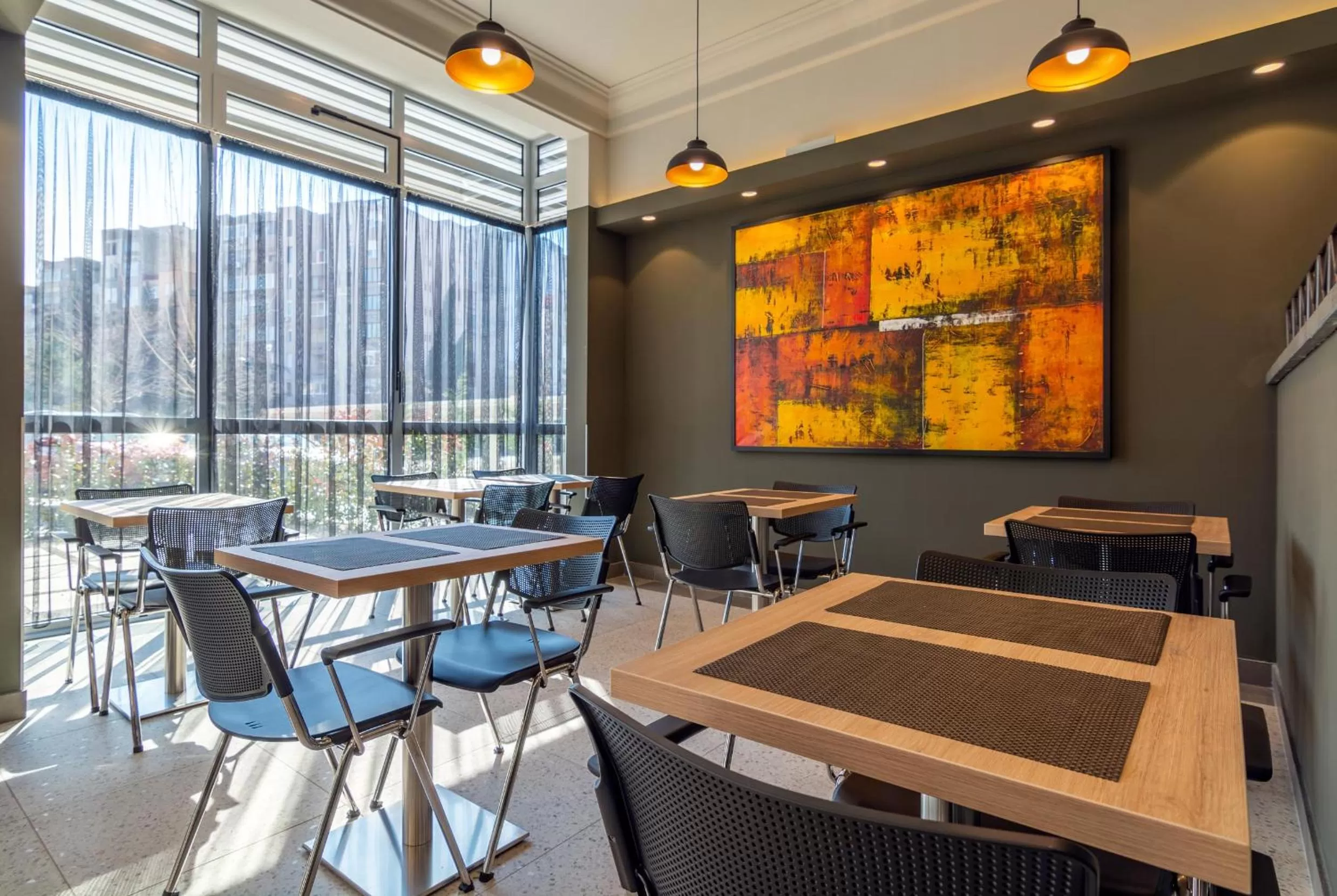 Restaurant/places to eat in Hotel Resurs