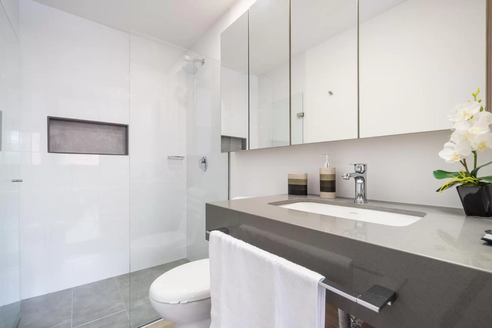 One-Bedroom Apartment in Apartamentos Go Living & Suites by HOUSY