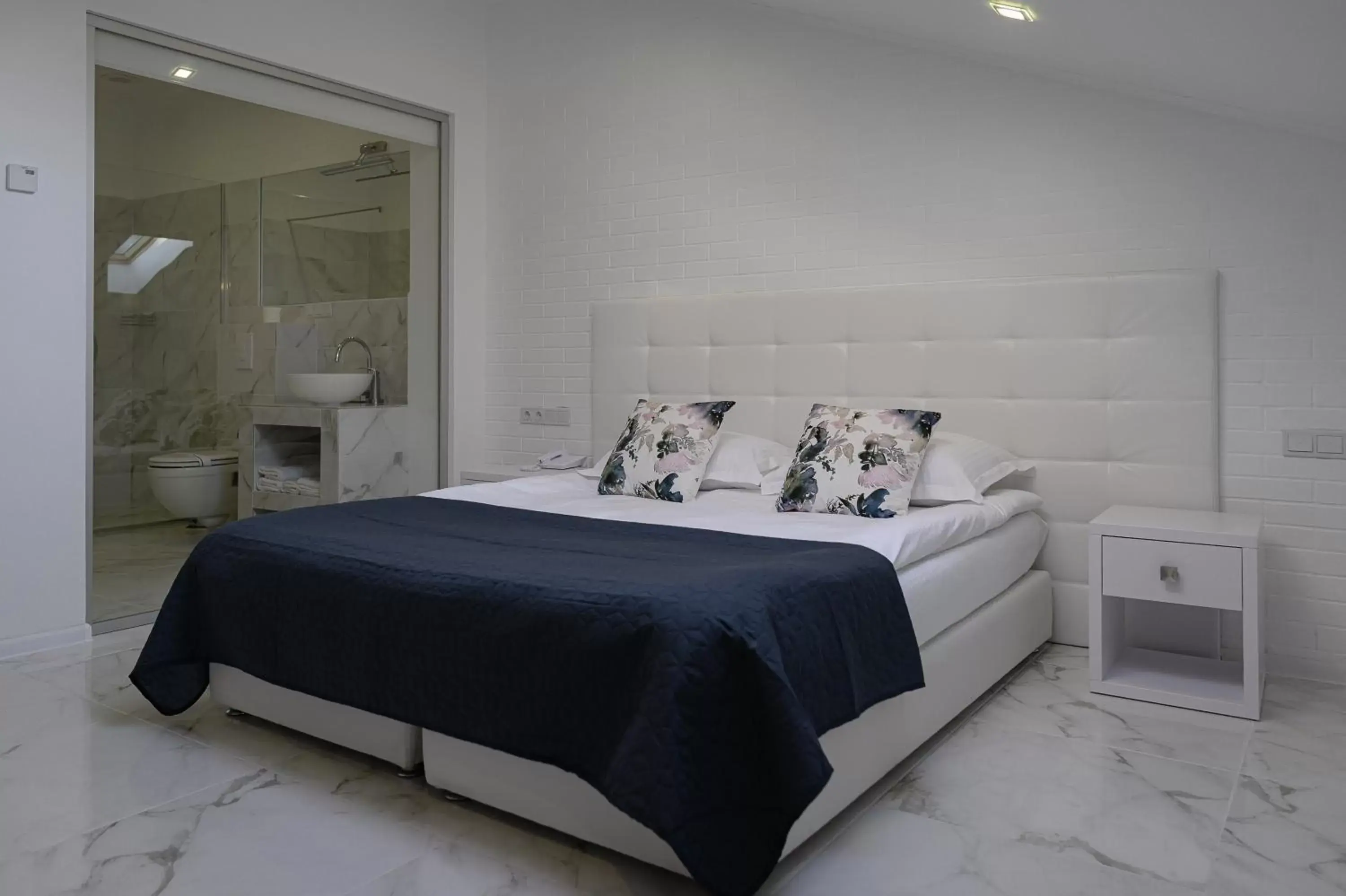 Double or Twin Room in Patio di Fiori Double or Twin Room in Patio di Fiori