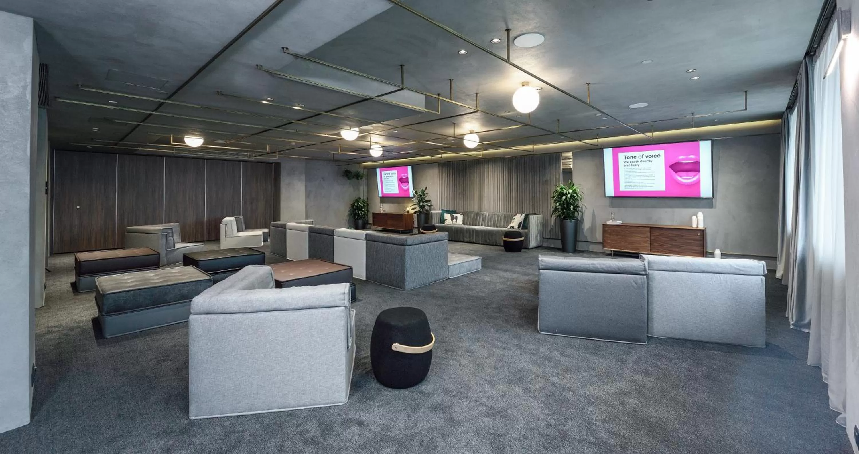 Meeting/conference room in ONOMA Hotel