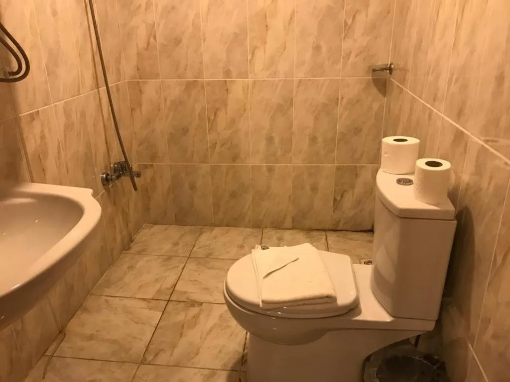 Toilet in Historial Hotel