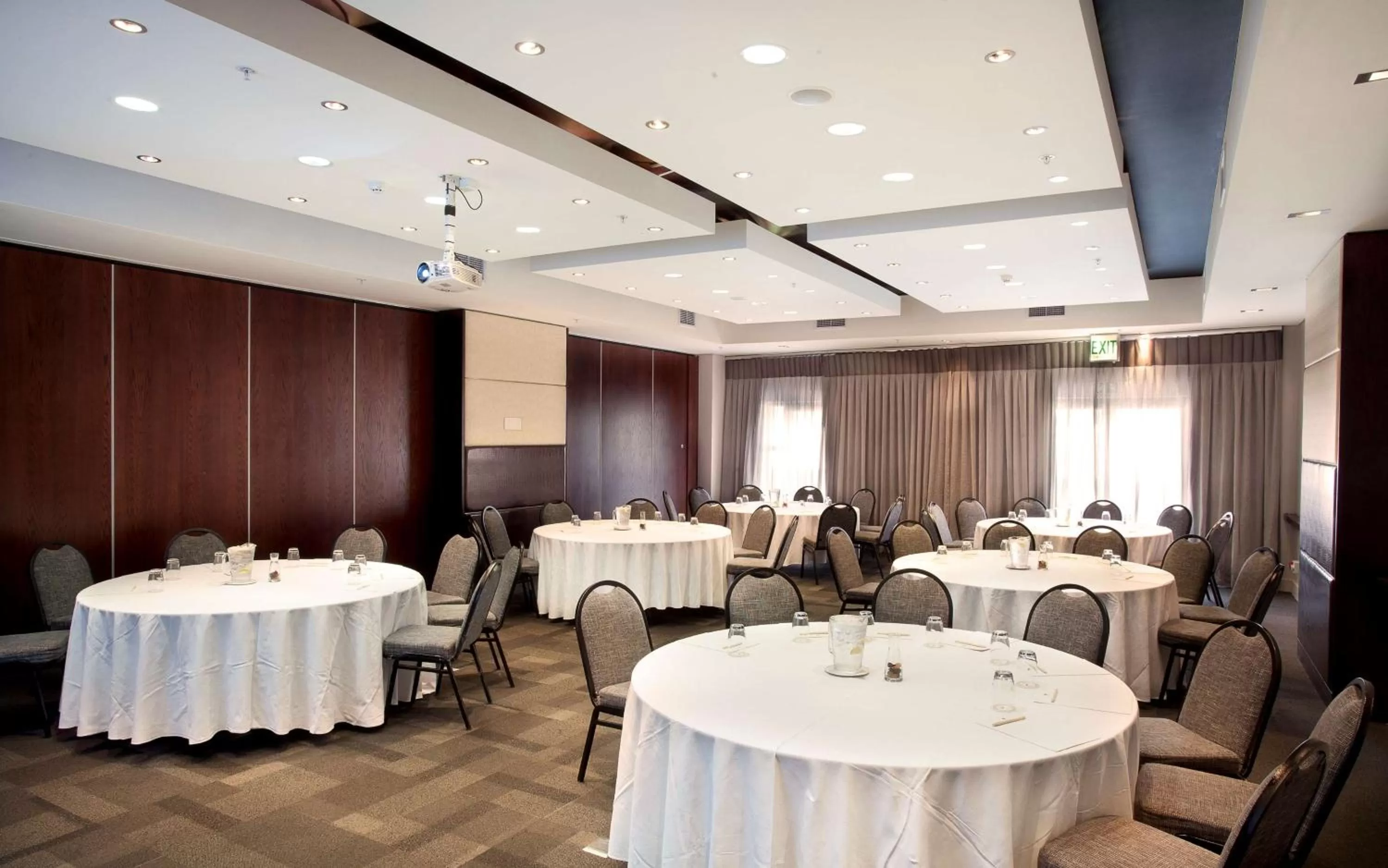Meeting/conference room in DoubleTree by Hilton Cape Town Upper Eastside