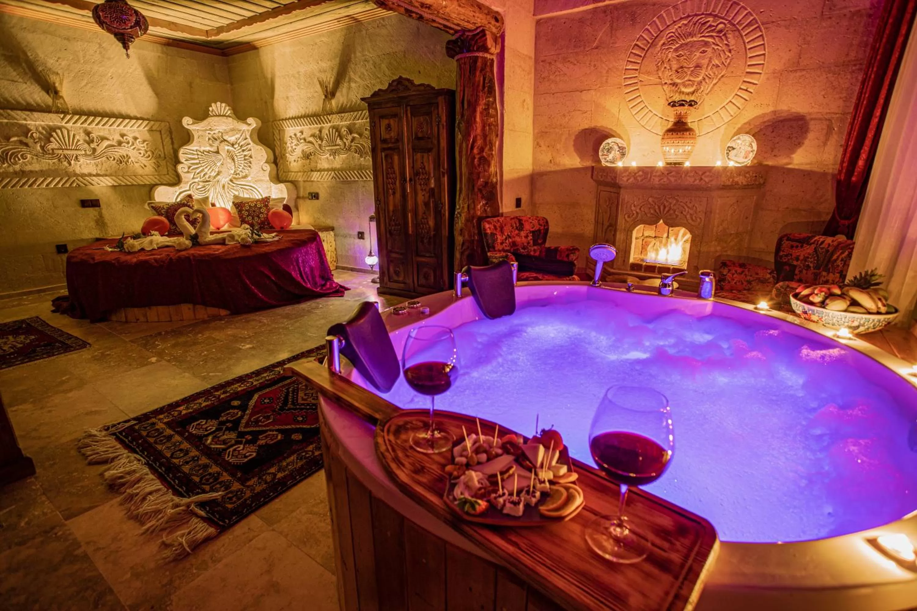 Hot Tub in Historical Goreme House