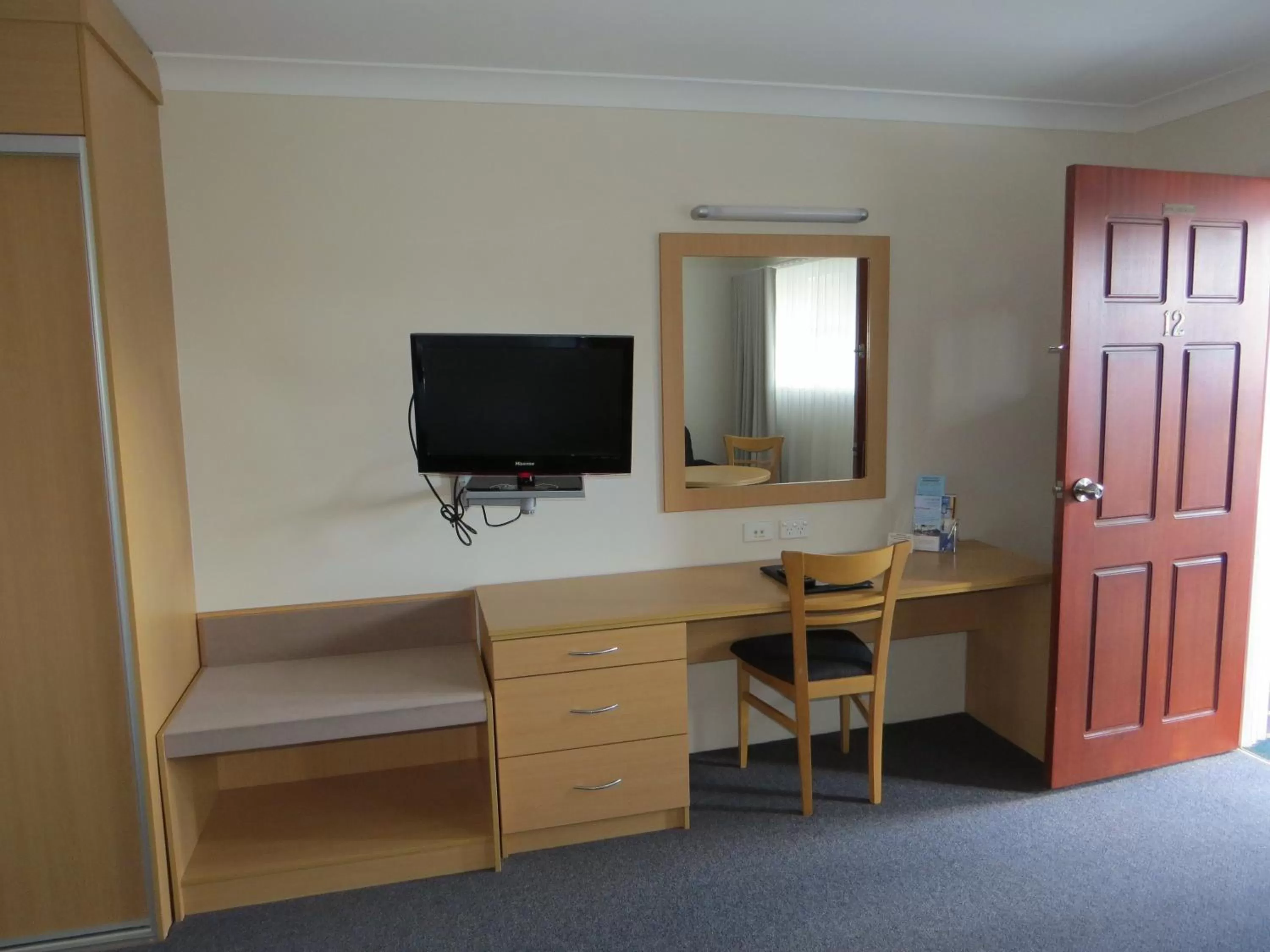 TV and multimedia in George Bass Motor Inn