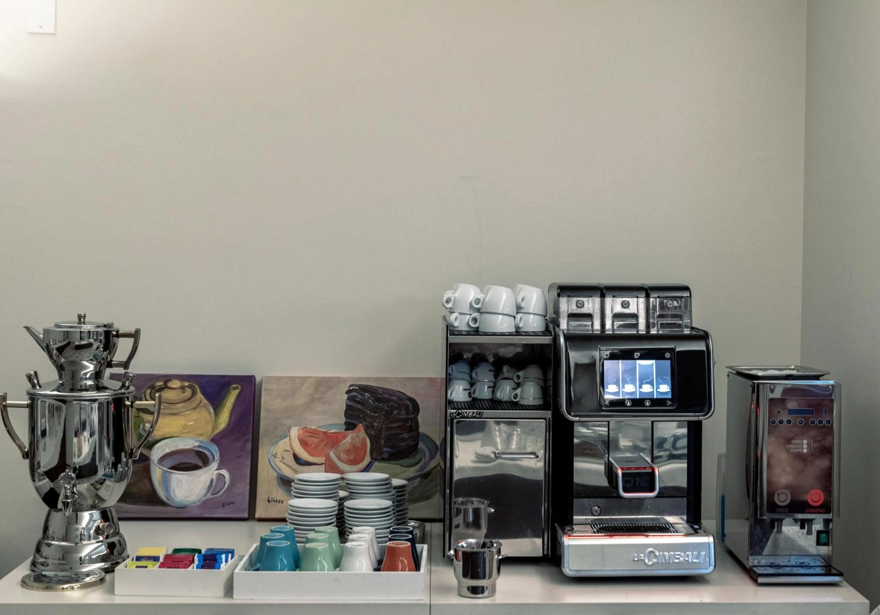 Food and drinks in La Pina