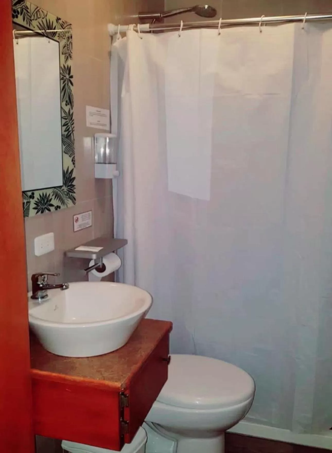 Bathroom in Bed and Breakfast La Uvilla