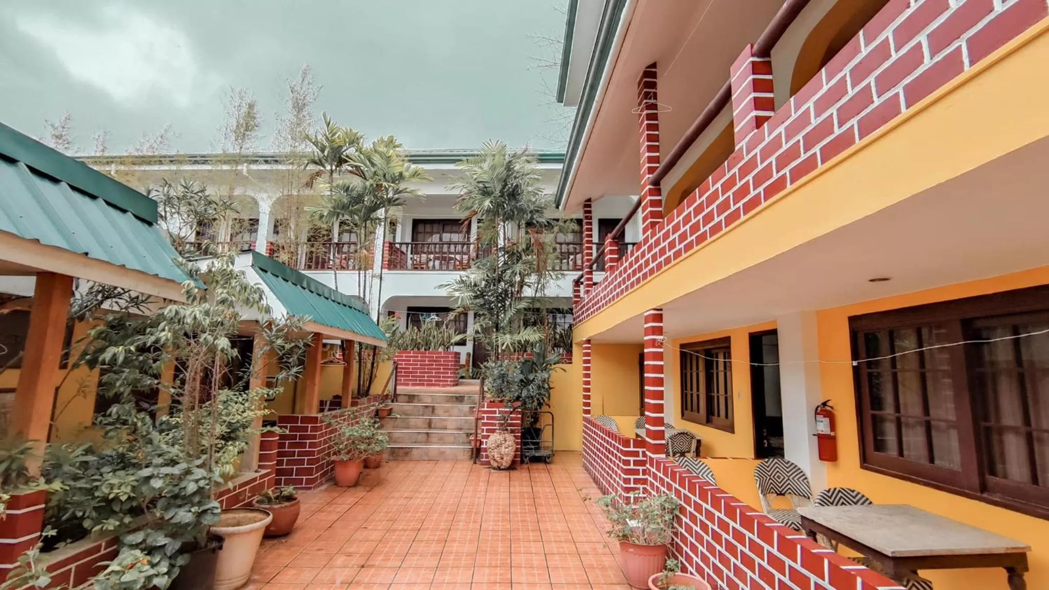 Inner courtyard view in Marina Village