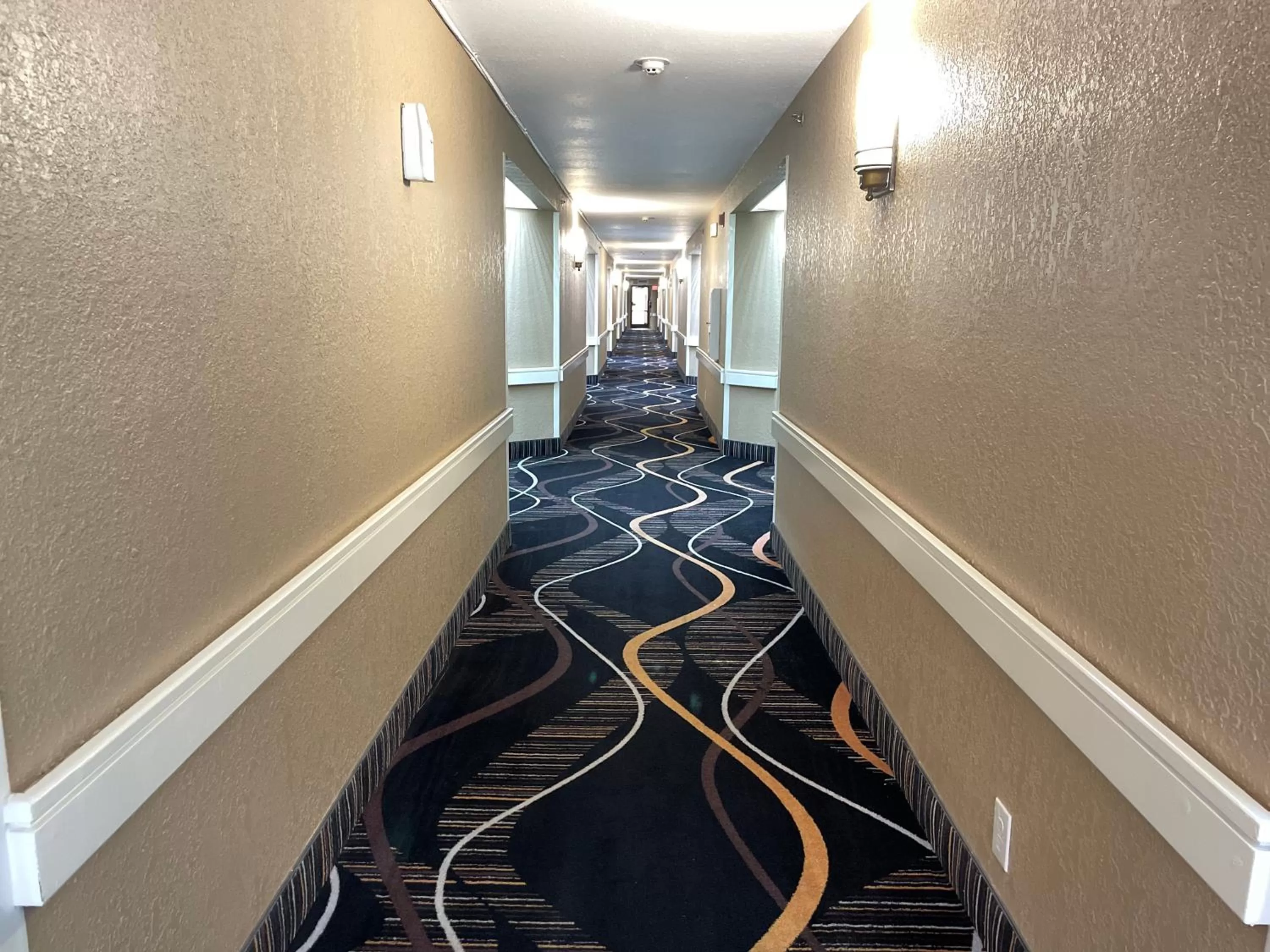 Property building in THE PARAGON of Golden Isles