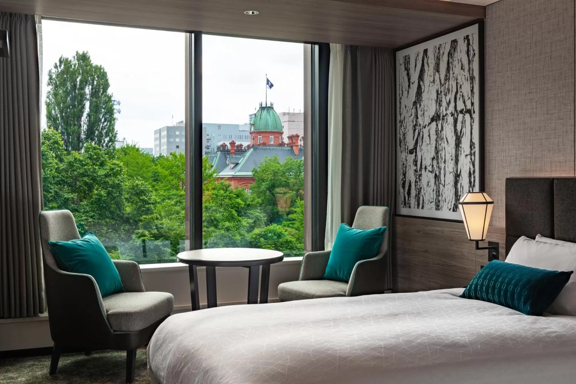 Photo of the whole room, Bed in Solaria Nishitetsu Hotel Sapporo