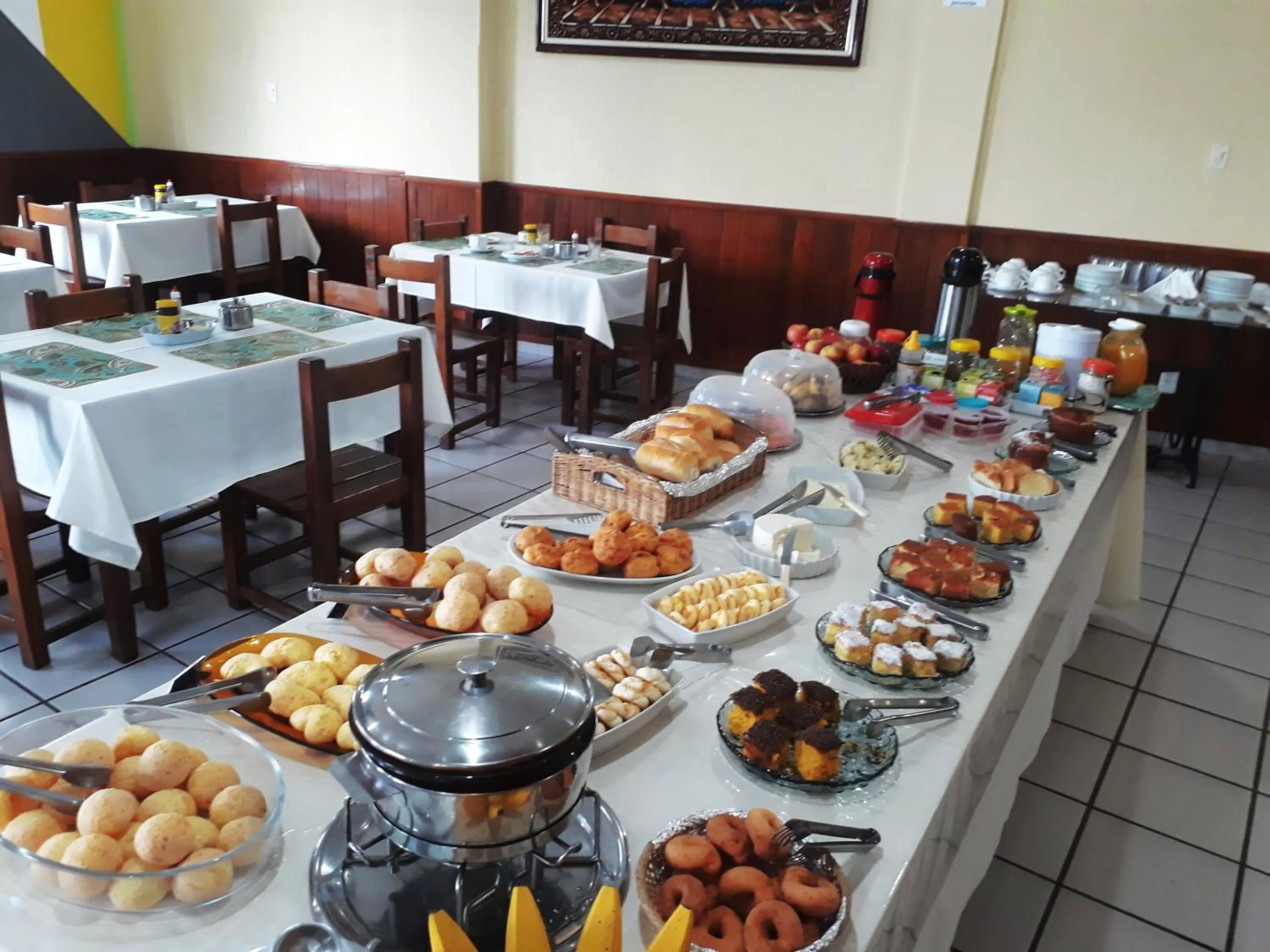 Breakfast, Restaurant/Places to Eat in Hotel JB