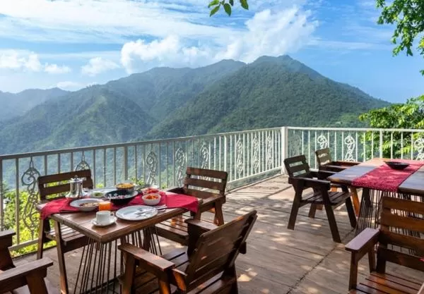 Restaurant/places to eat in Neer Ganga Resorts