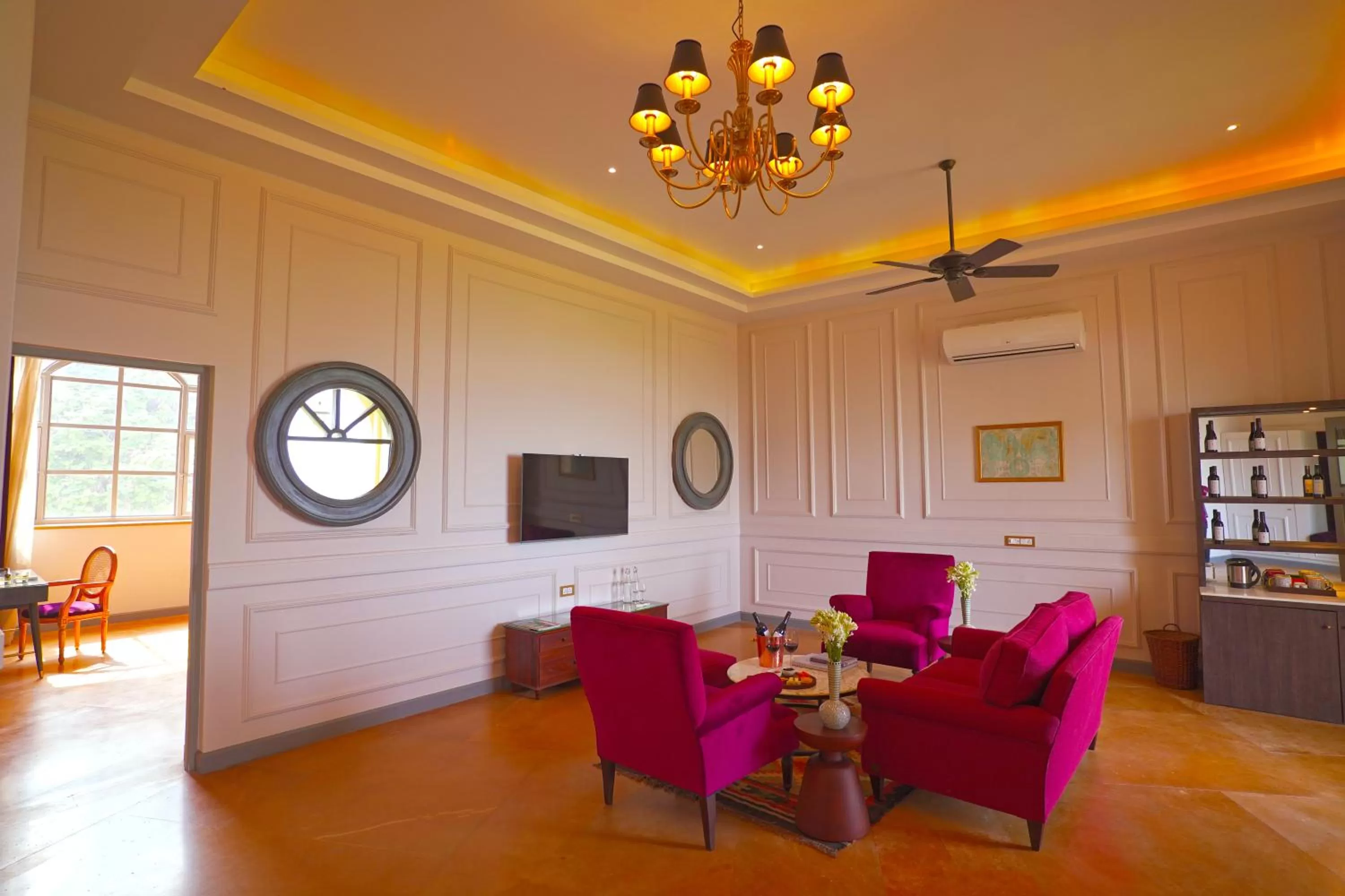 Living room, Seating Area in The Source At Sula