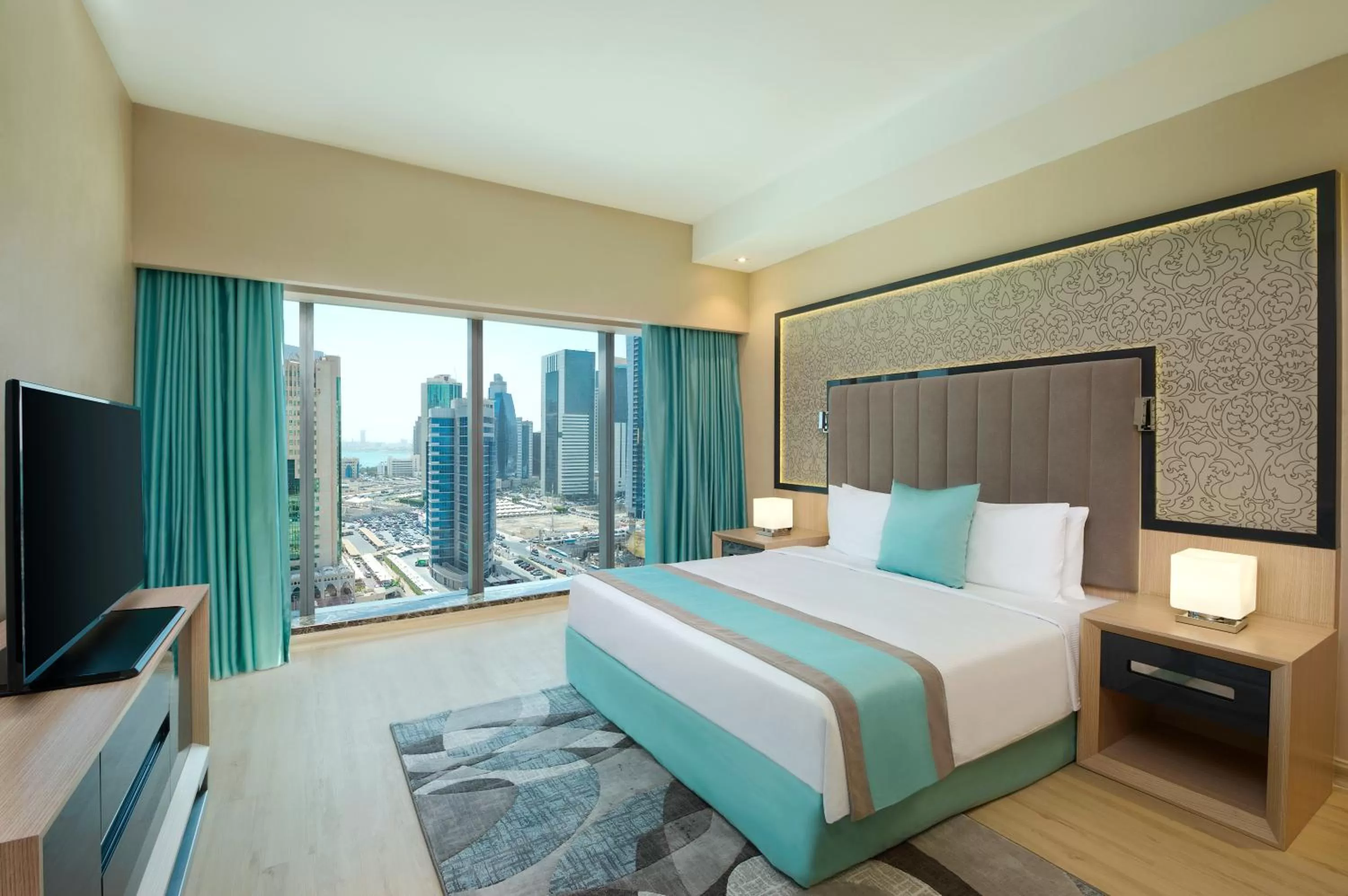 Bed in Wyndham Doha West Bay