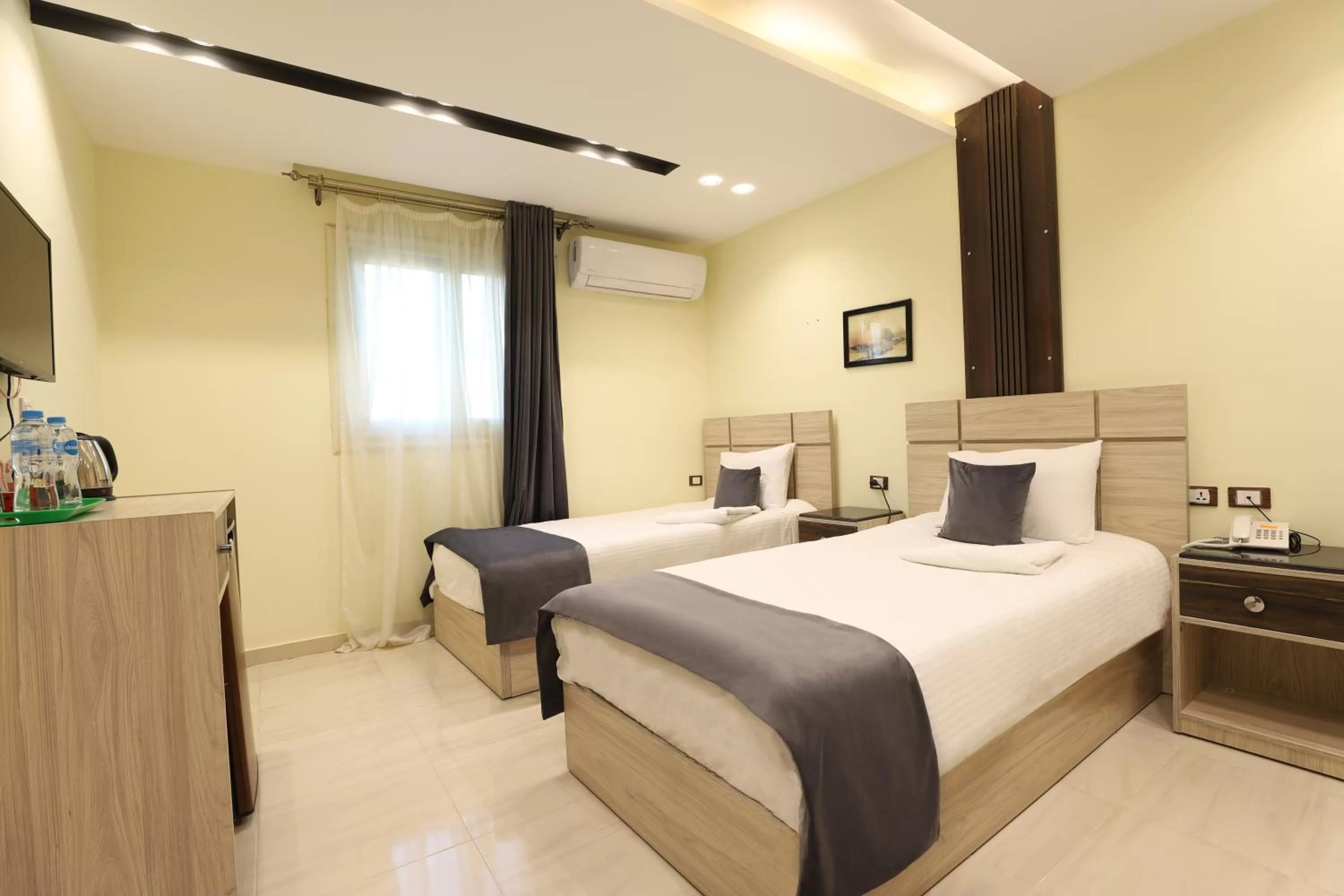 Bed in Brothers Pyramids View Hotel