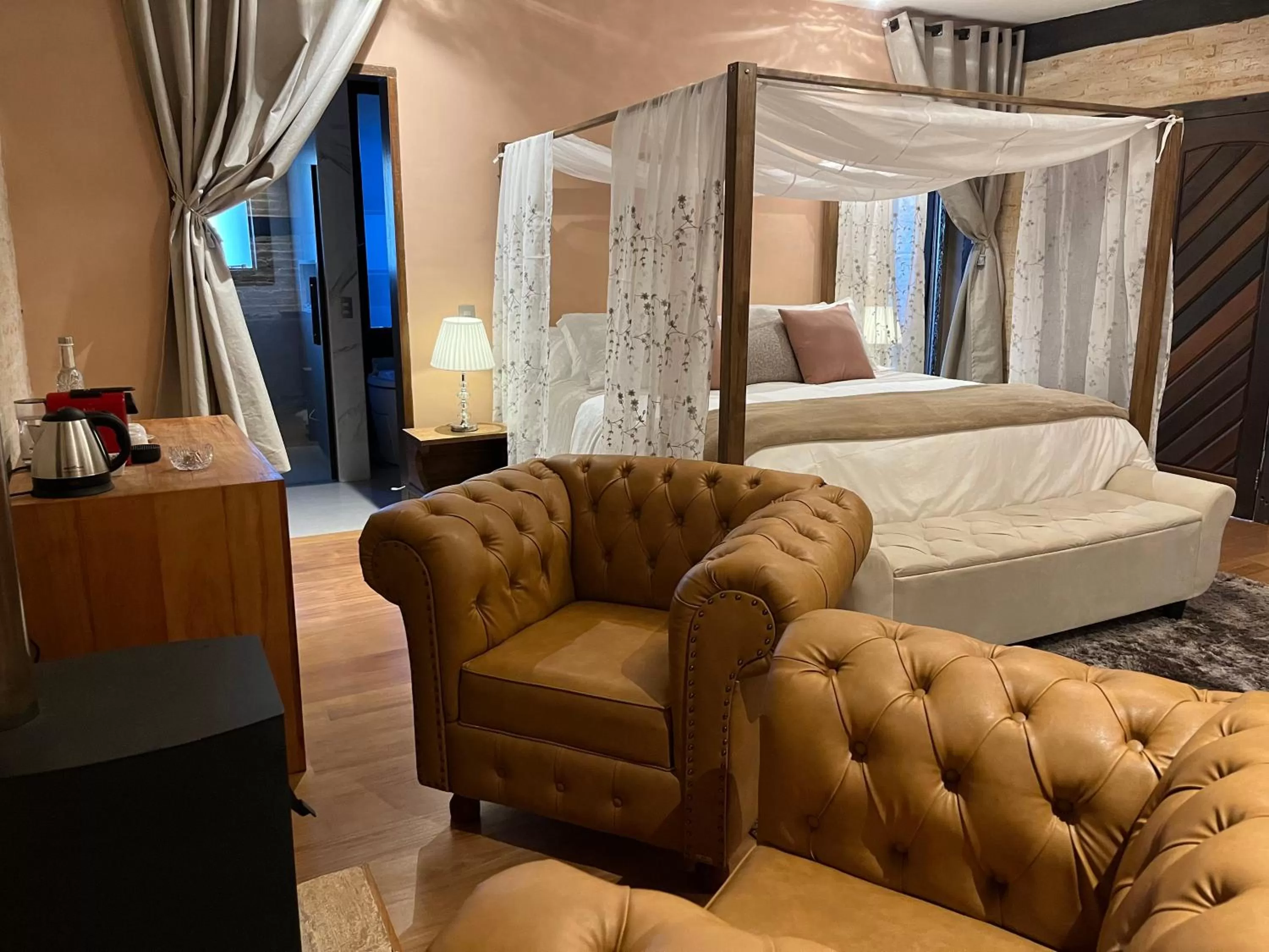 Photo of the whole room, Seating Area in Pousada Dona Bendita