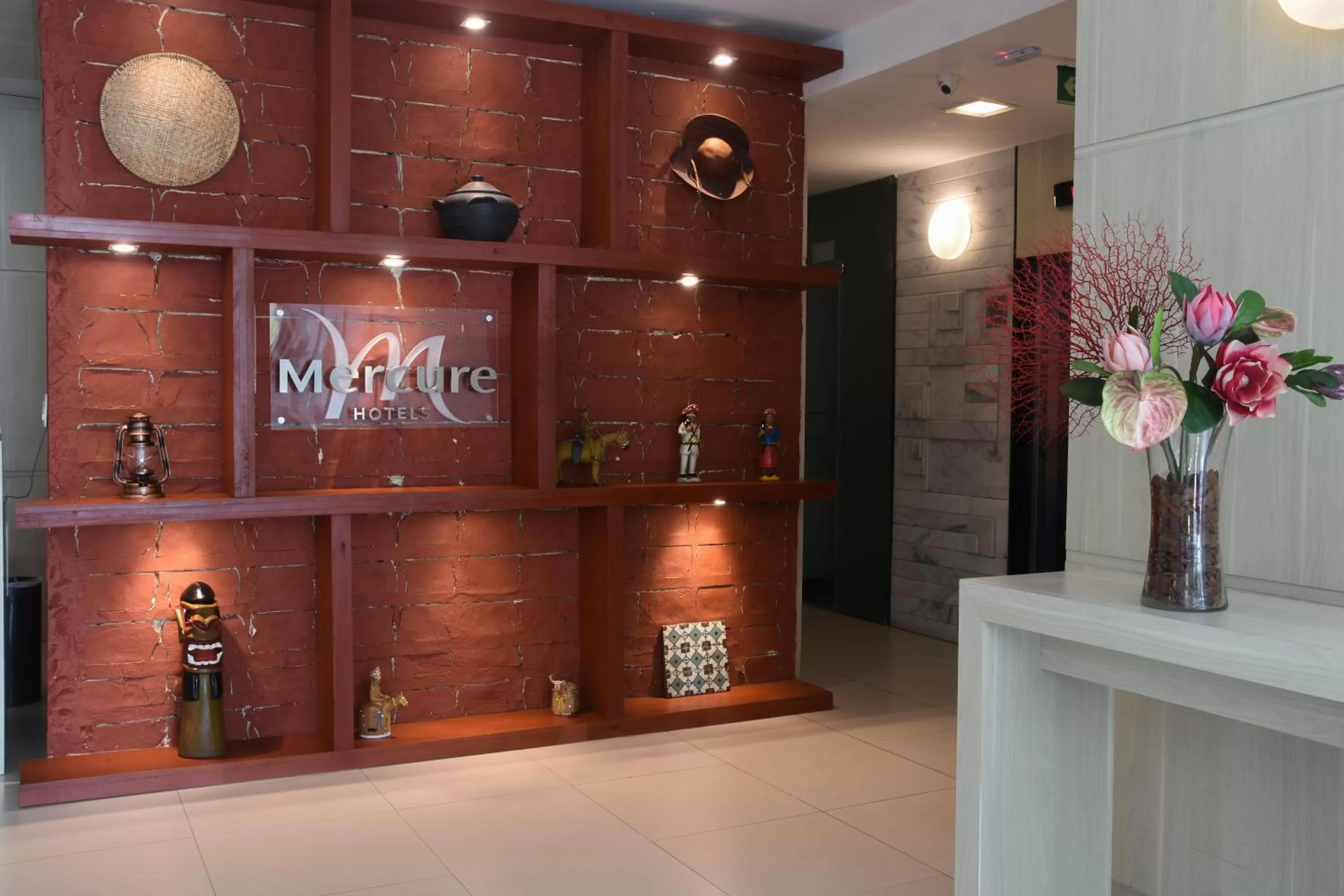 Lobby or reception in Mercure Recife Navegantes