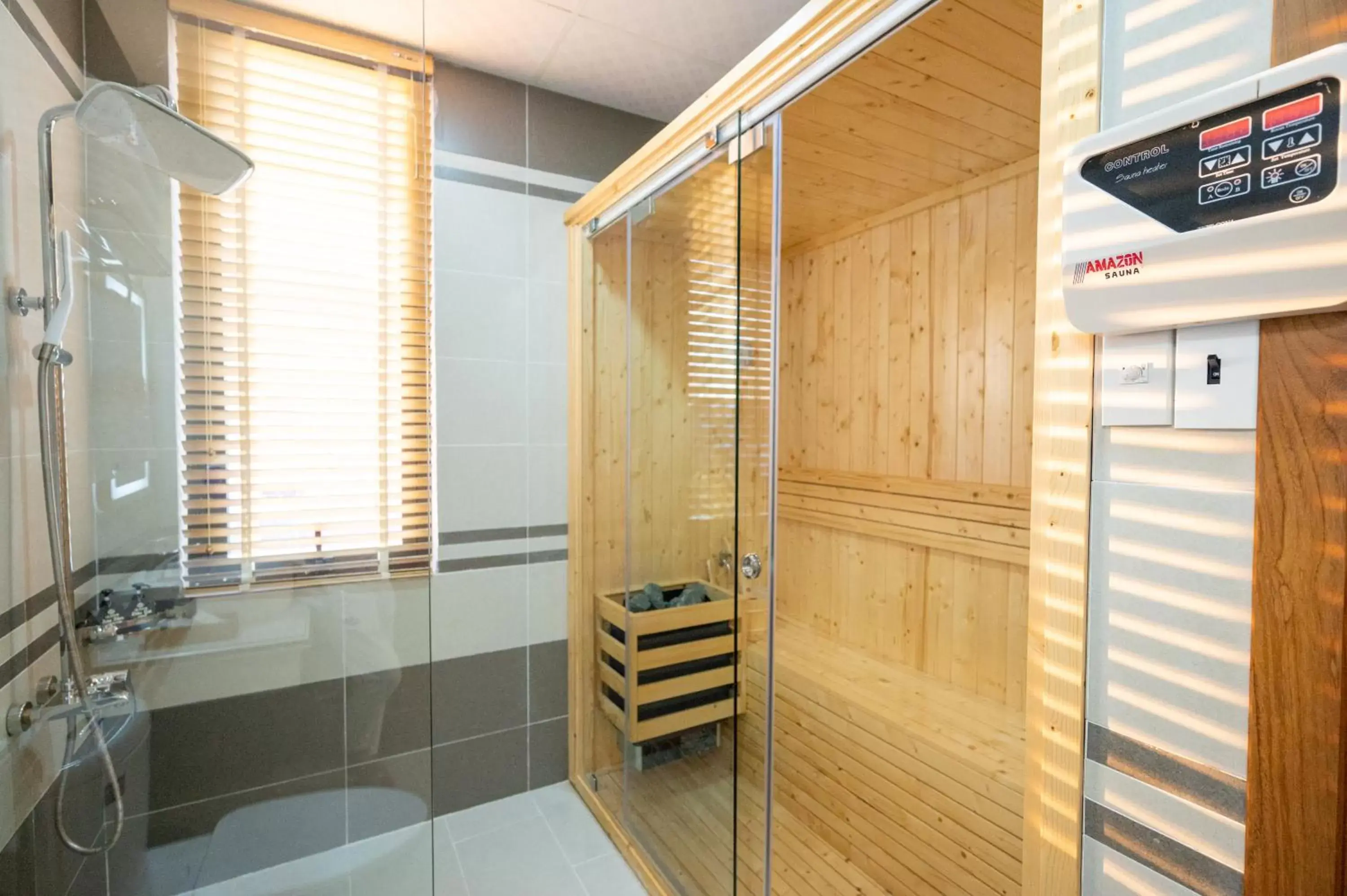 Superior Apartment with Sauna in La Fleur Premium Central Apartment Hotel Superior Apartment with Sauna in La Fleur Premium Central Apartment Hotel