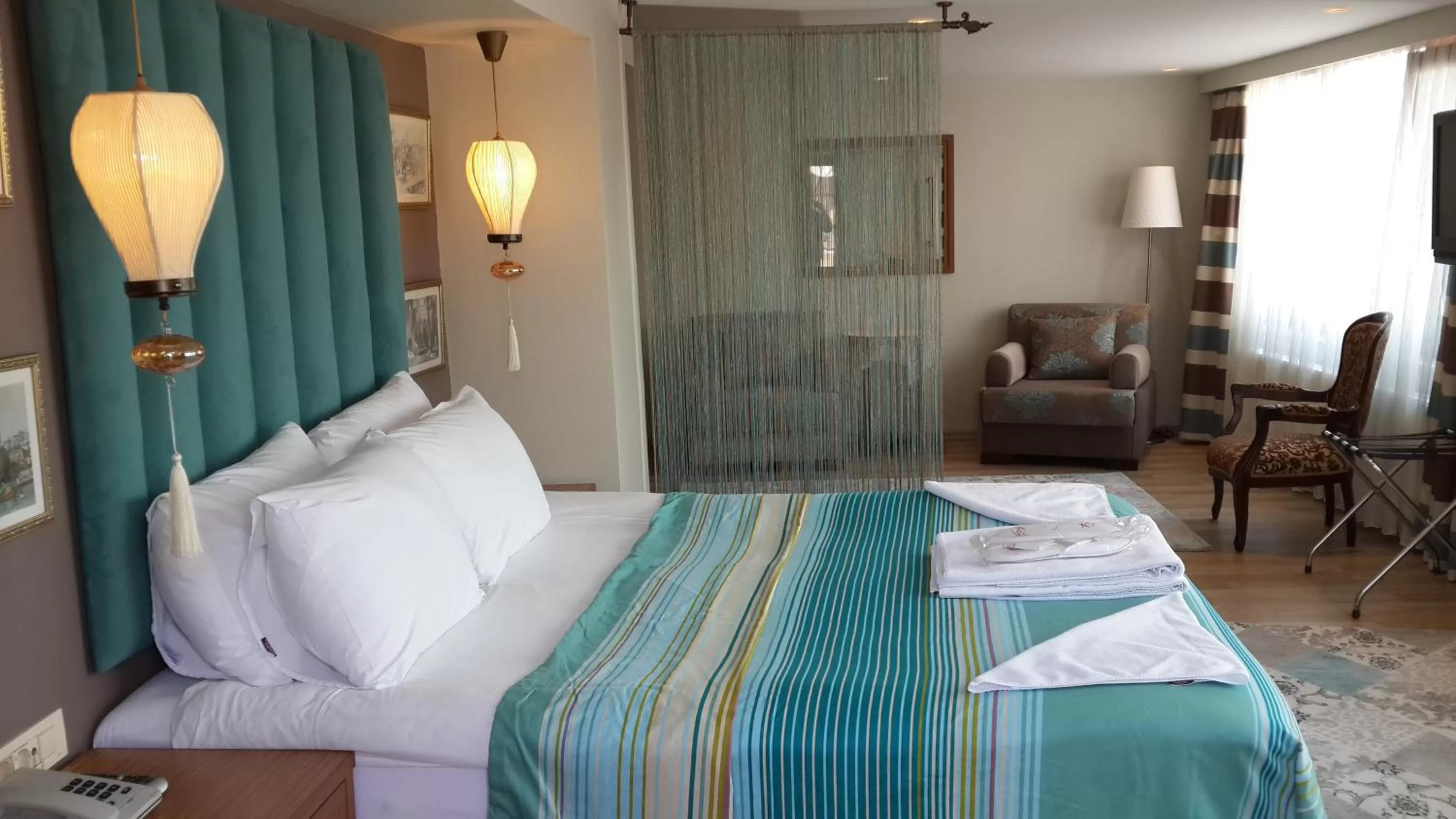 Tashkonak Studio Suites