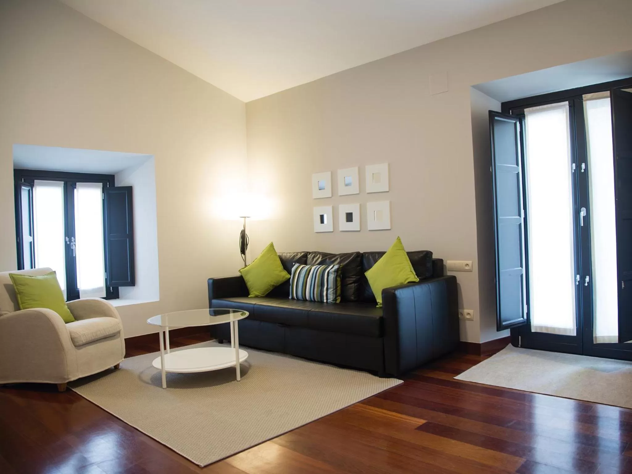 Bedroom, Seating Area in Hotel Bodega El Juncal