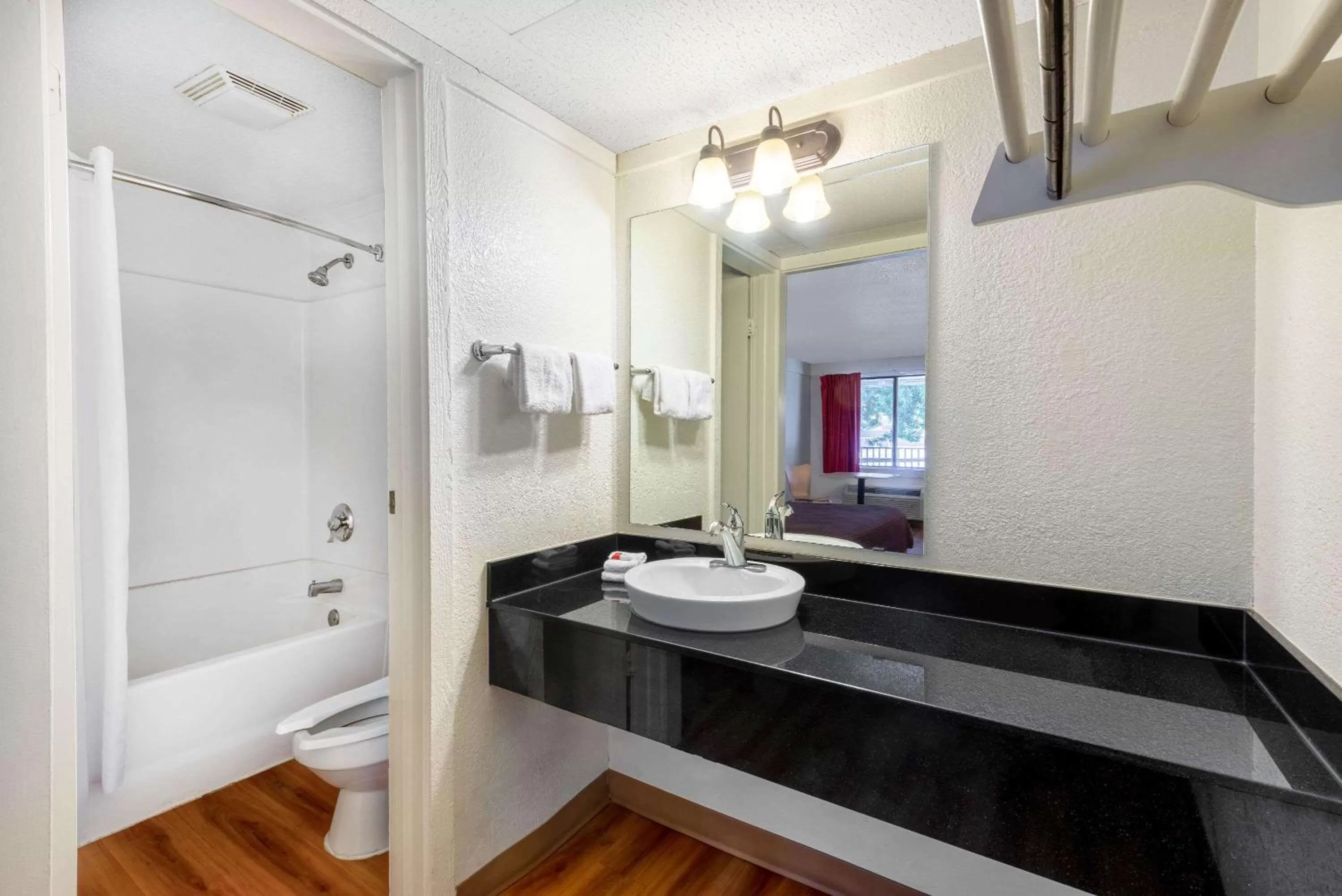 Bathroom in Travelodge by Wyndham Essington / Philadelphia Airport