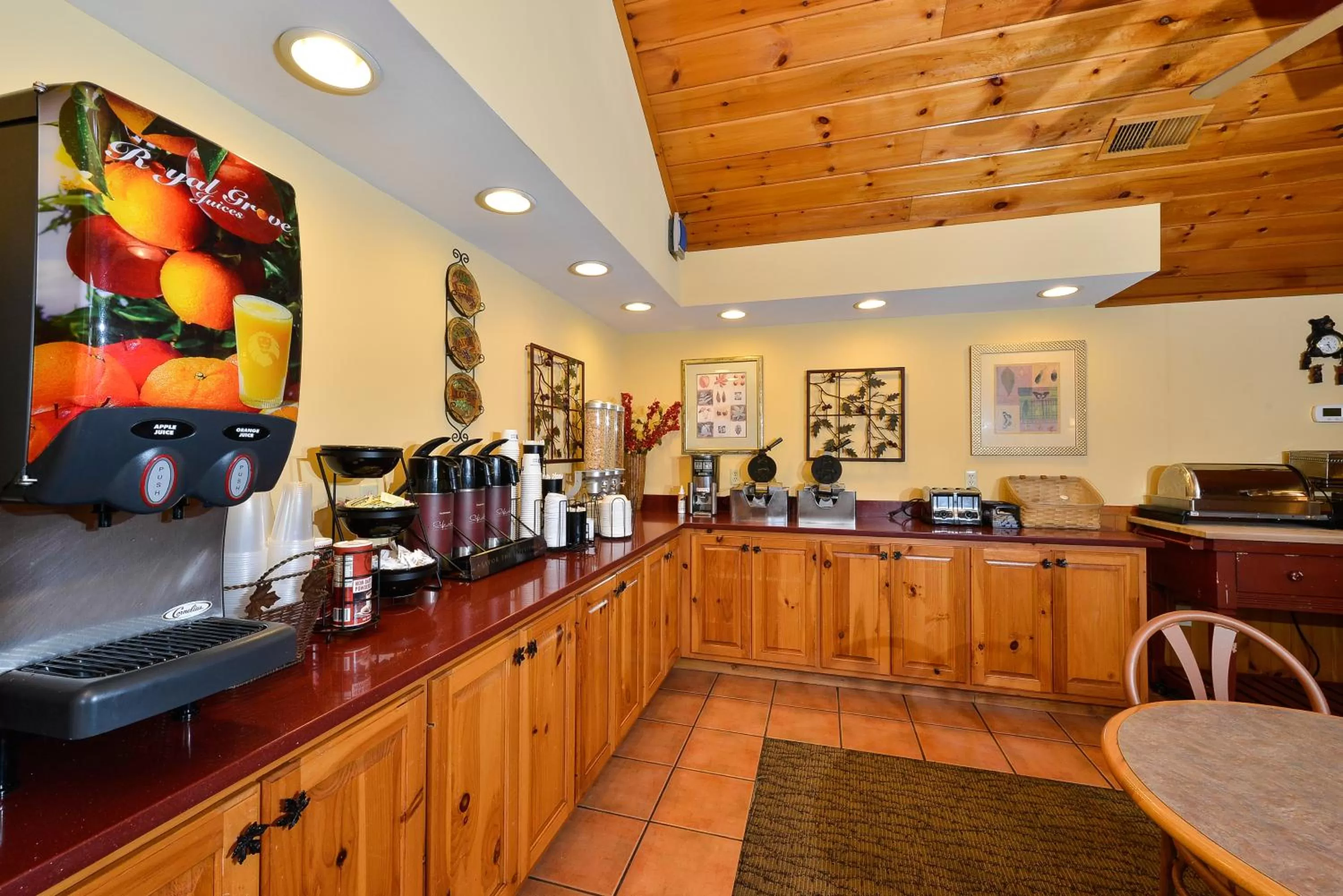 Restaurant/places to eat in Baymont by Wyndham Sevierville Pigeon Forge