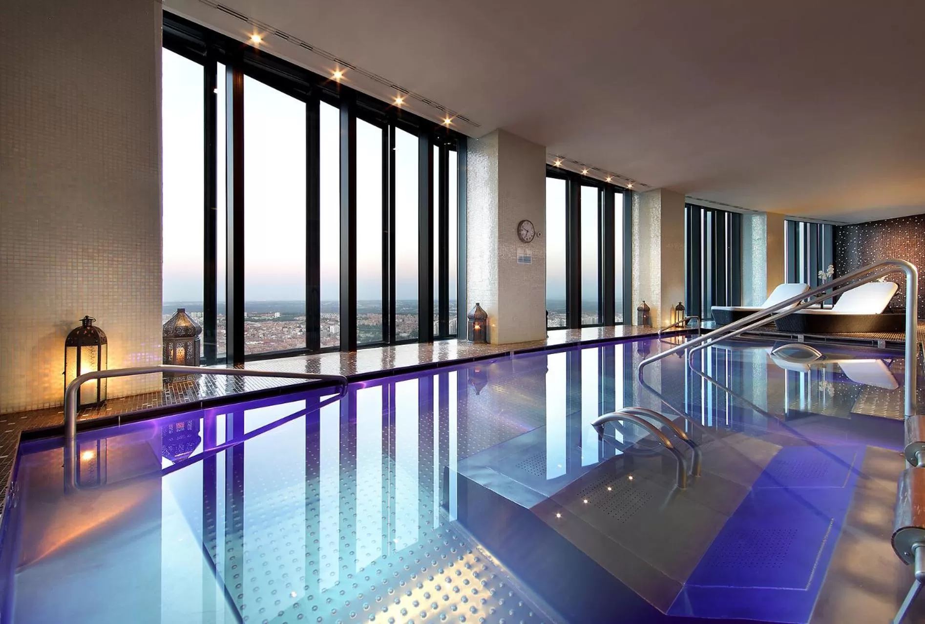 Spa and wellness centre/facilities in Eurostars Madrid Tower