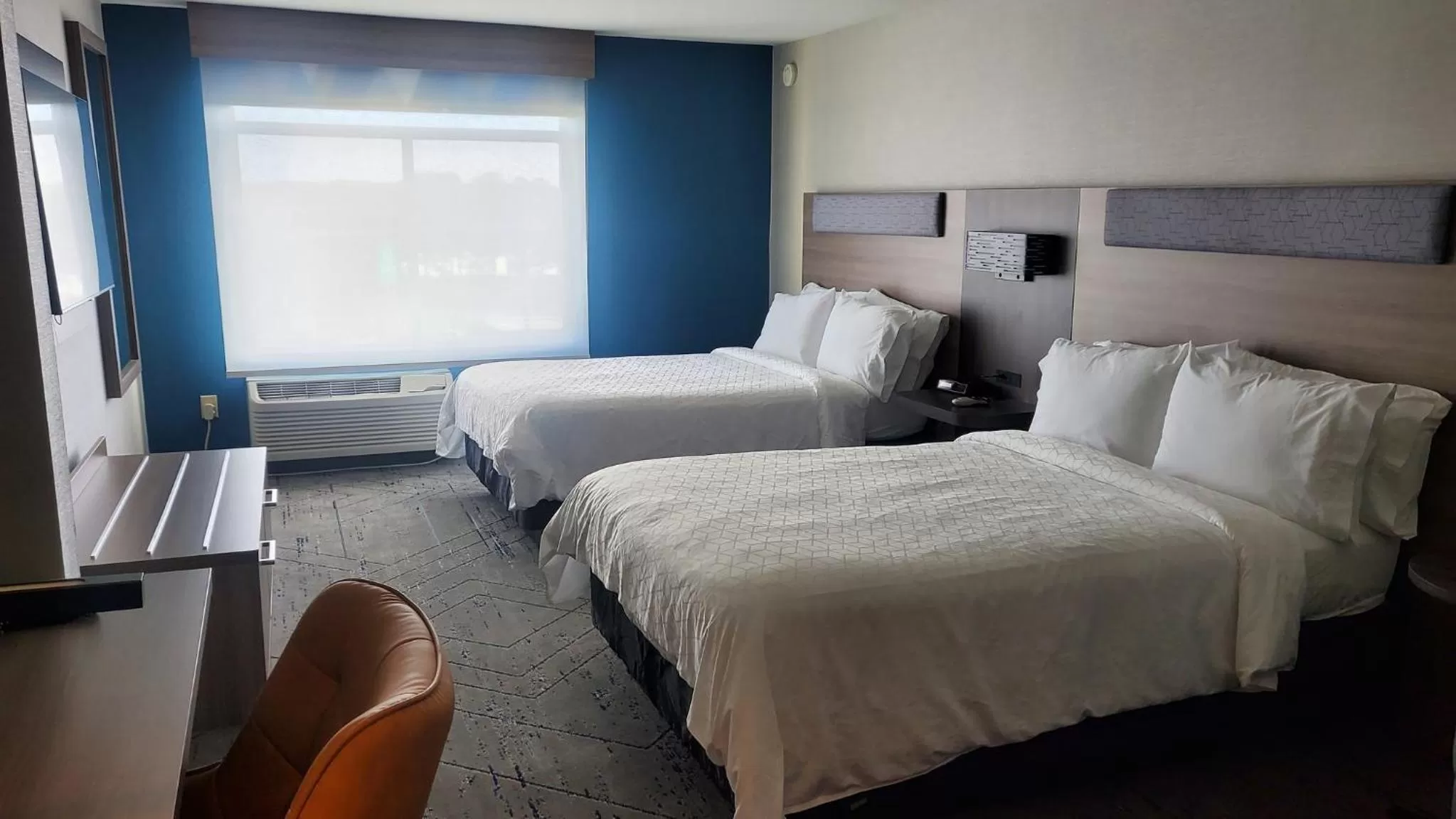 Photo of the whole room, Bed in Holiday Inn Express Marietta - Atlanta Northwest by IHG