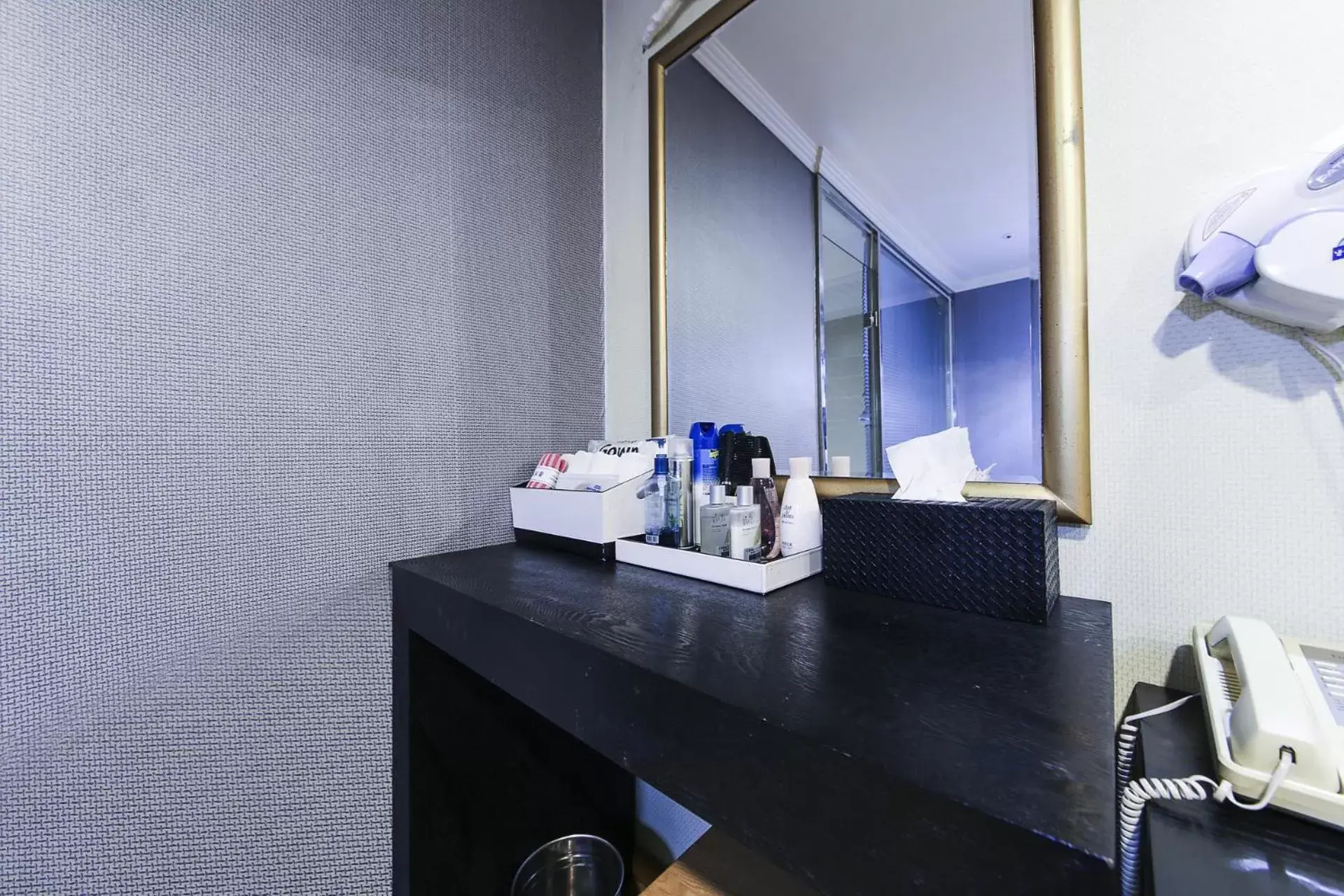 Deluxe Twin Room in Central Hotel Deluxe Twin Room in Central Hotel