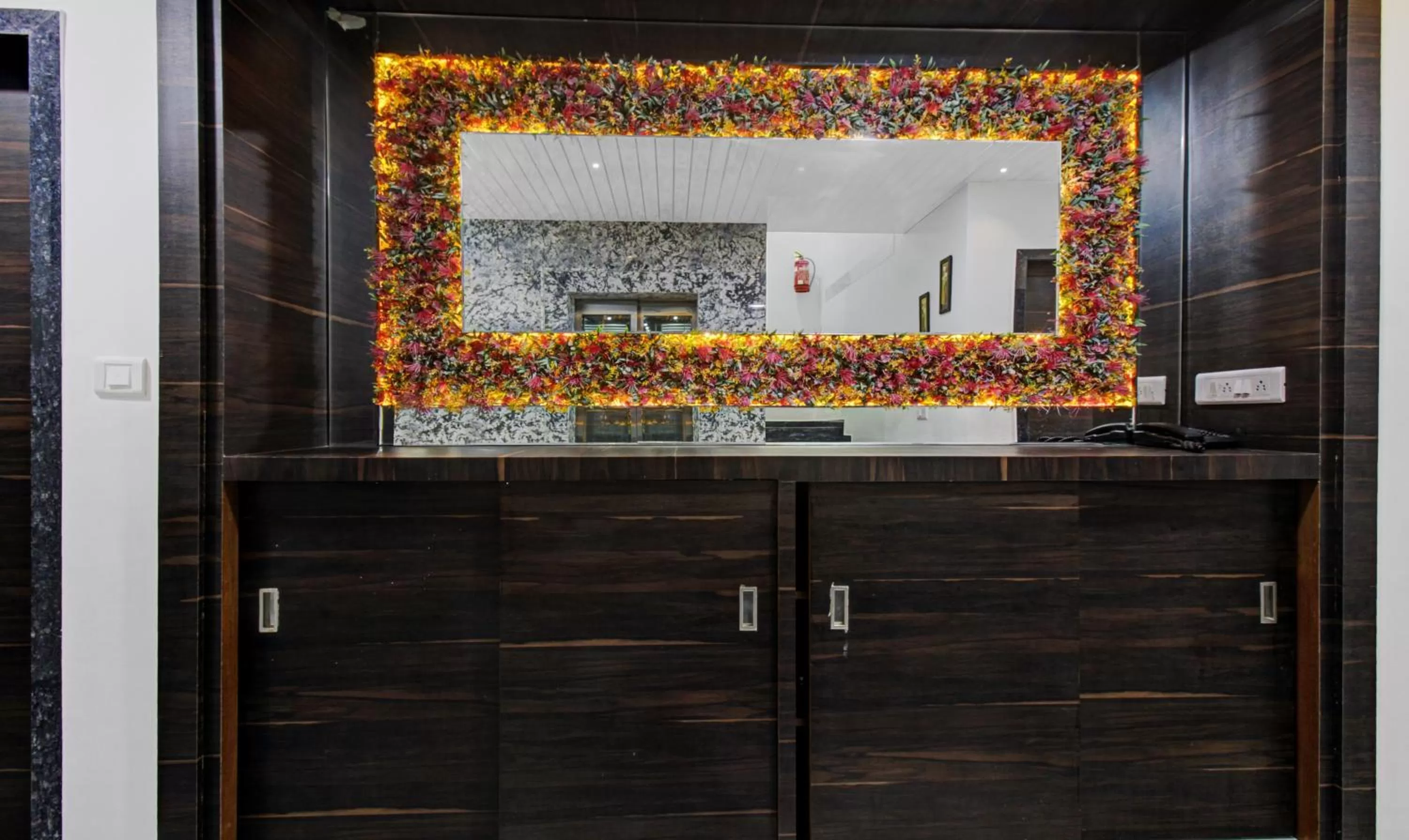 Lobby or reception in Treebo Hotel Rk Inn, Railway Station