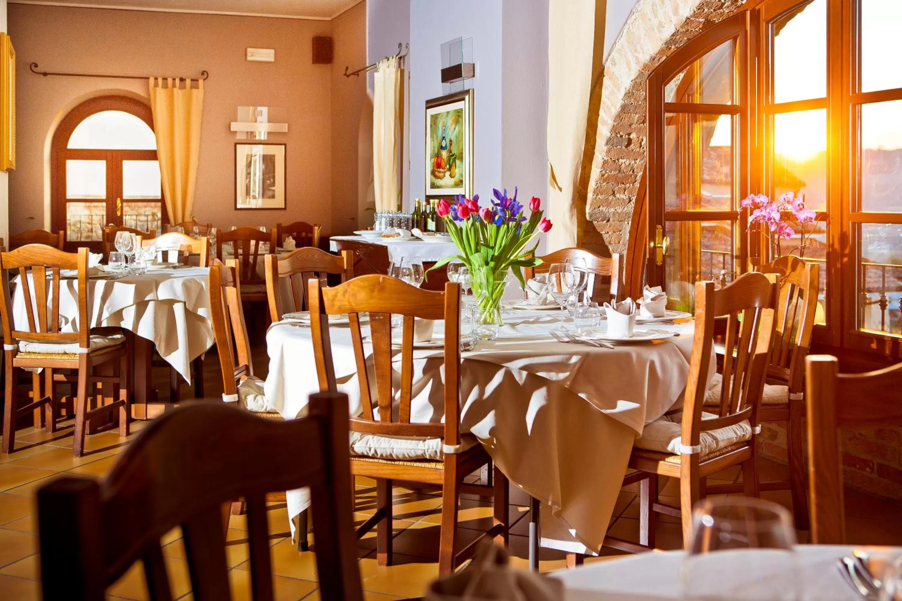 Restaurant/places to eat in Le Torri - Castiglione Falletto