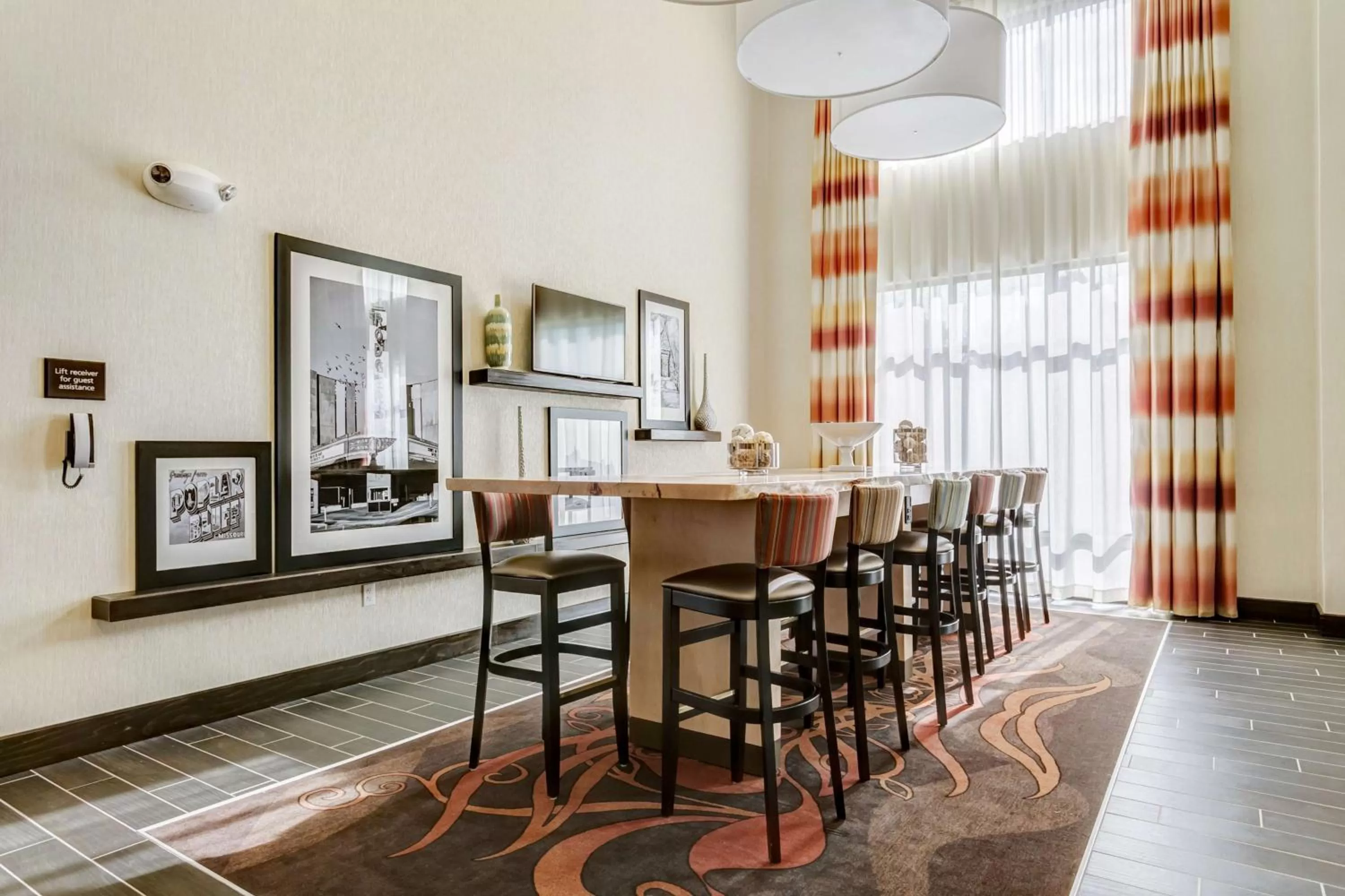 Lobby or reception in Hampton Inn Poplar Bluff