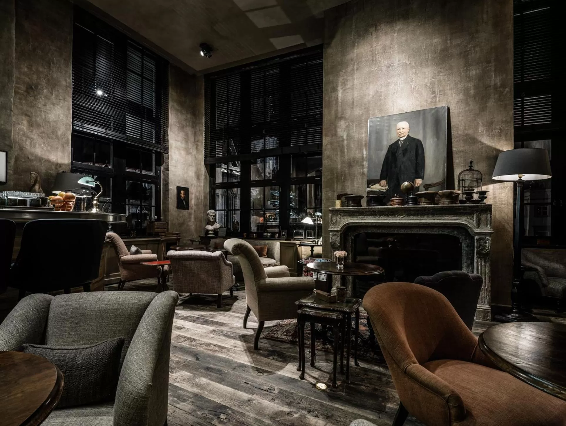 Lounge or bar in 1898 The Post