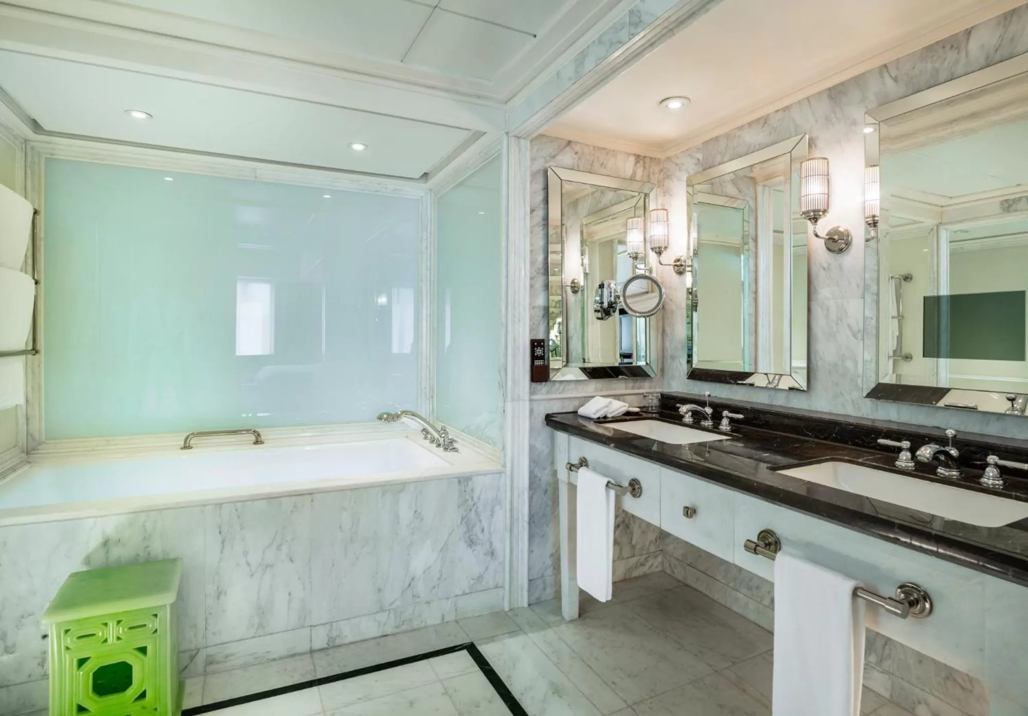 Toilet in The St. Regis Beijing