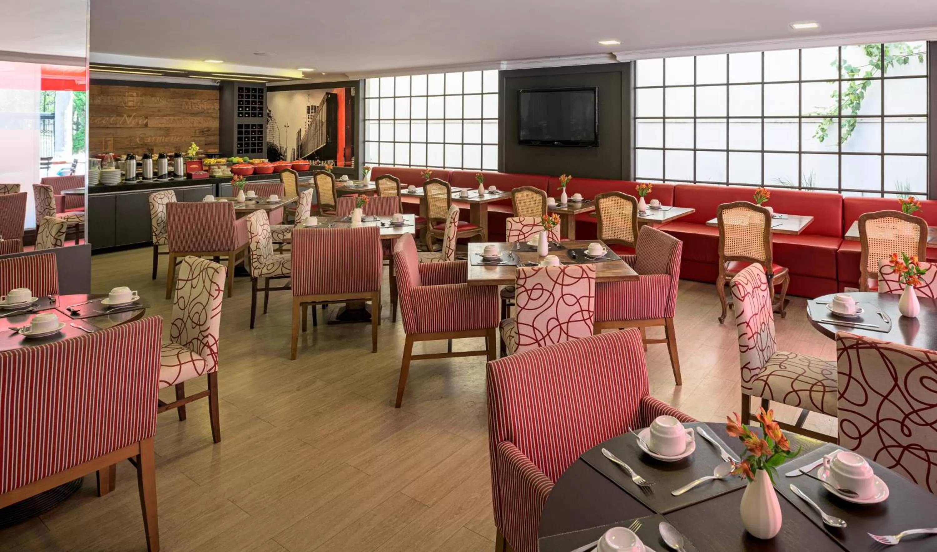 Restaurant/places to eat in Mercure Sao Paulo Alamedas