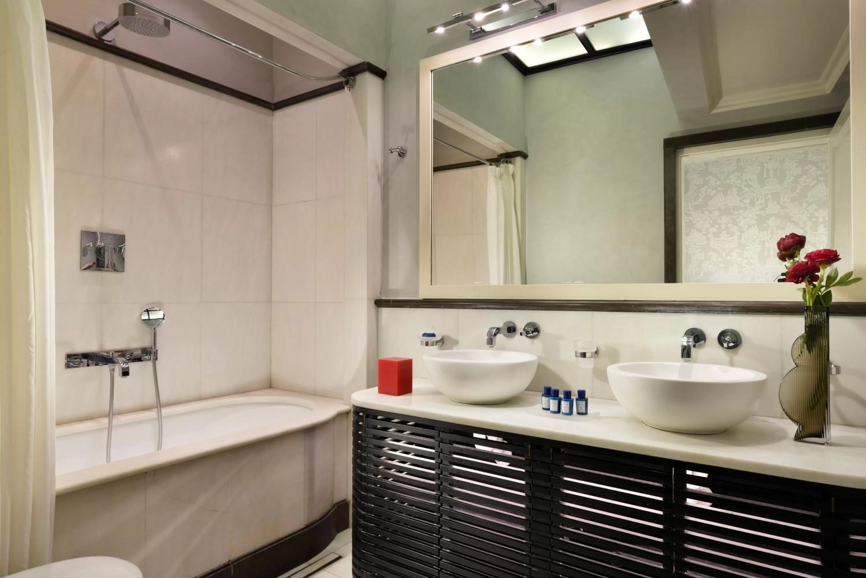 Bathroom in San Firenze Suites & Spa